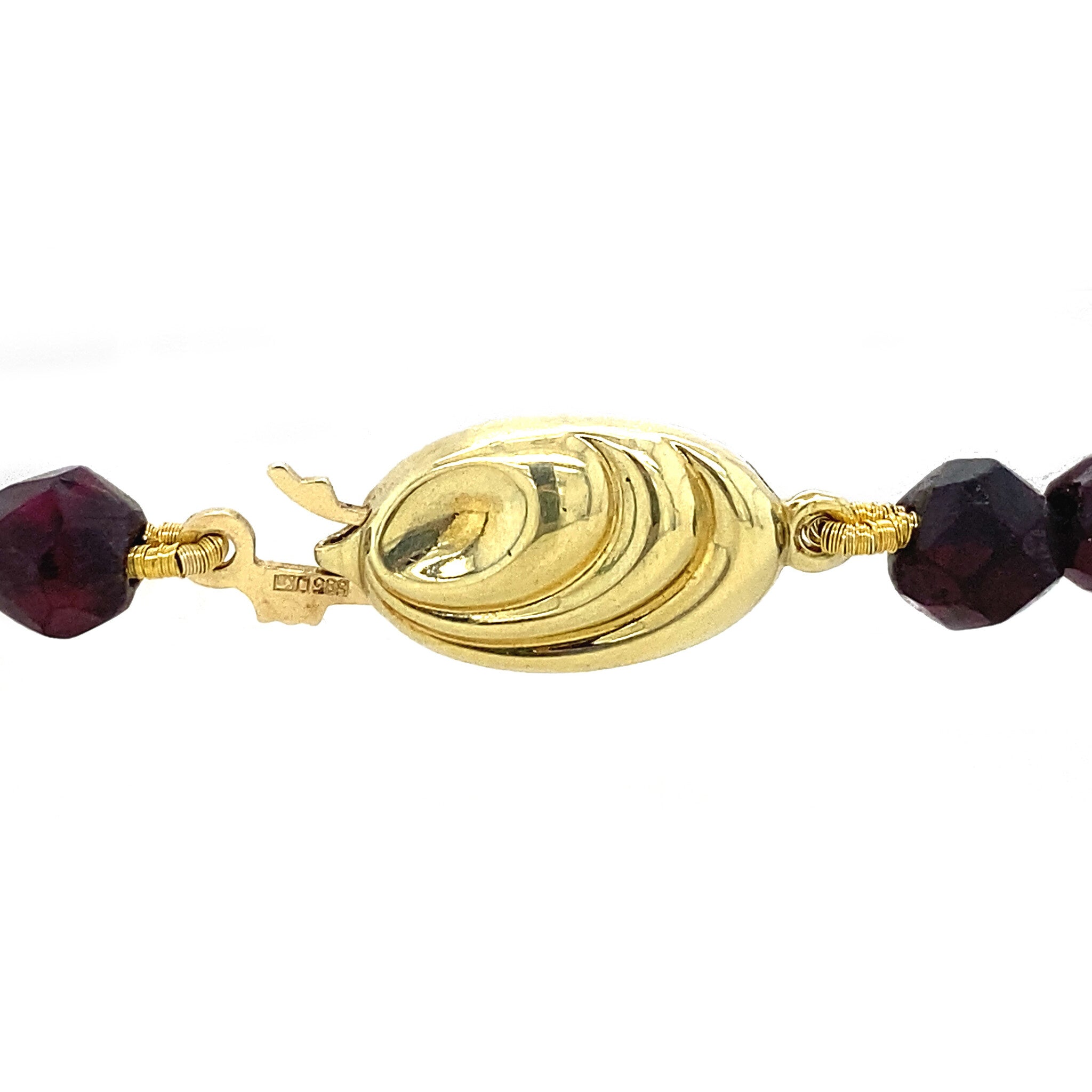 Vintage garnet bracelet with gold clasp 17 cm 14 kt