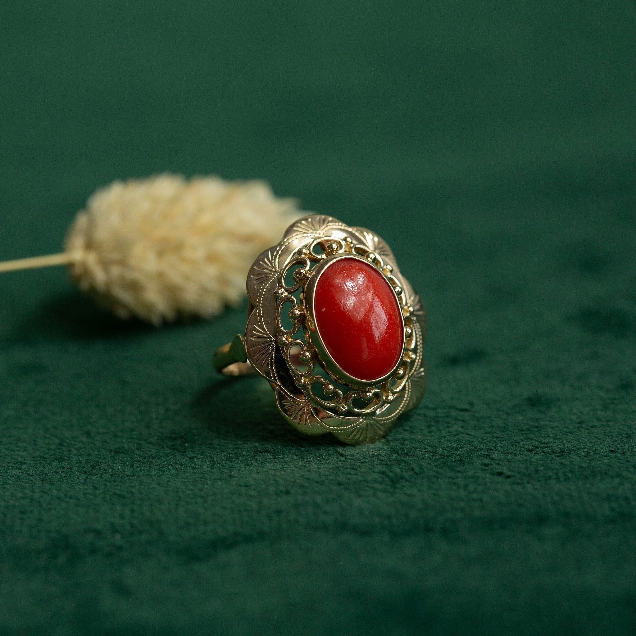 Gold ring with blood coral, 14 kt