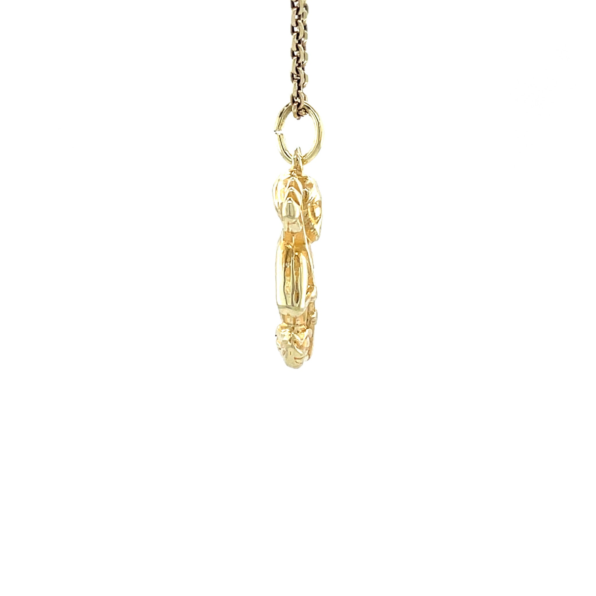 Vintage 14 kt gold Neptune pendant
