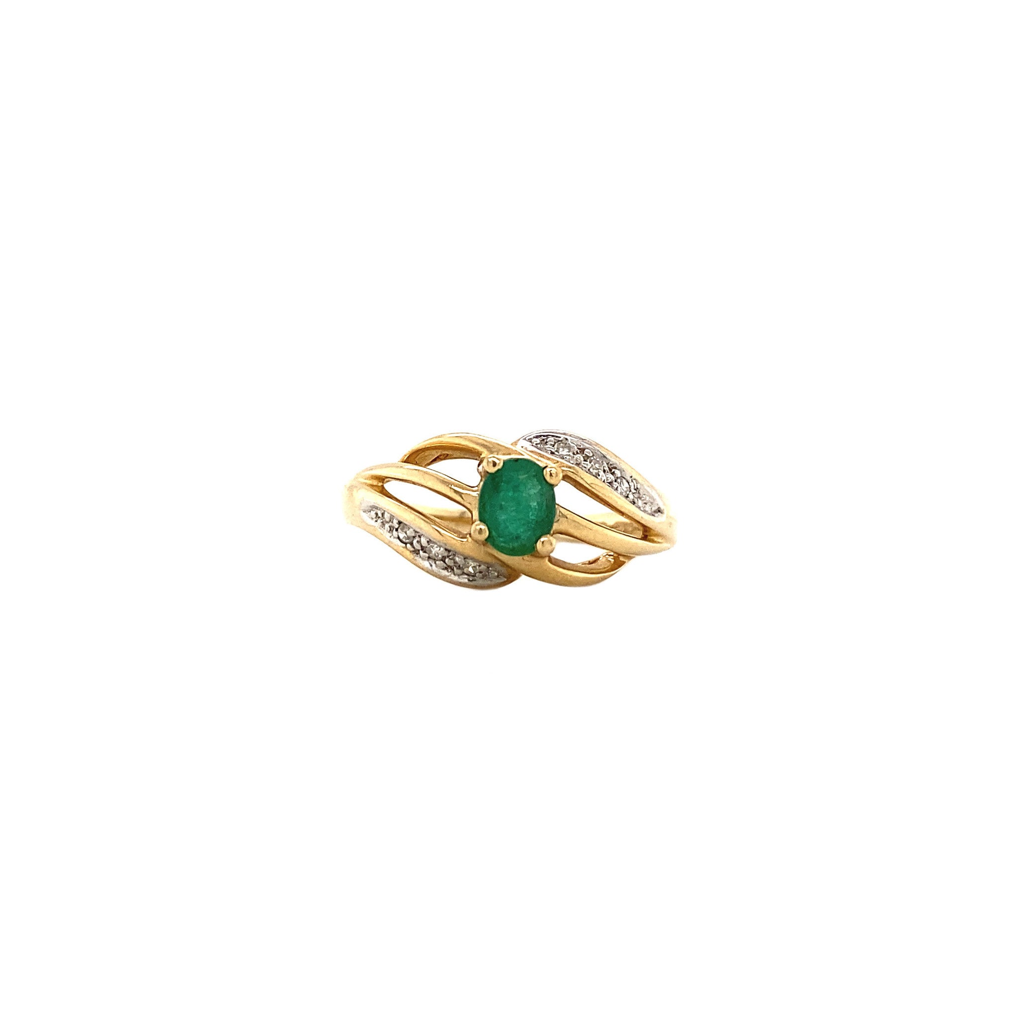 14 kt gold ring with emerald and diamond