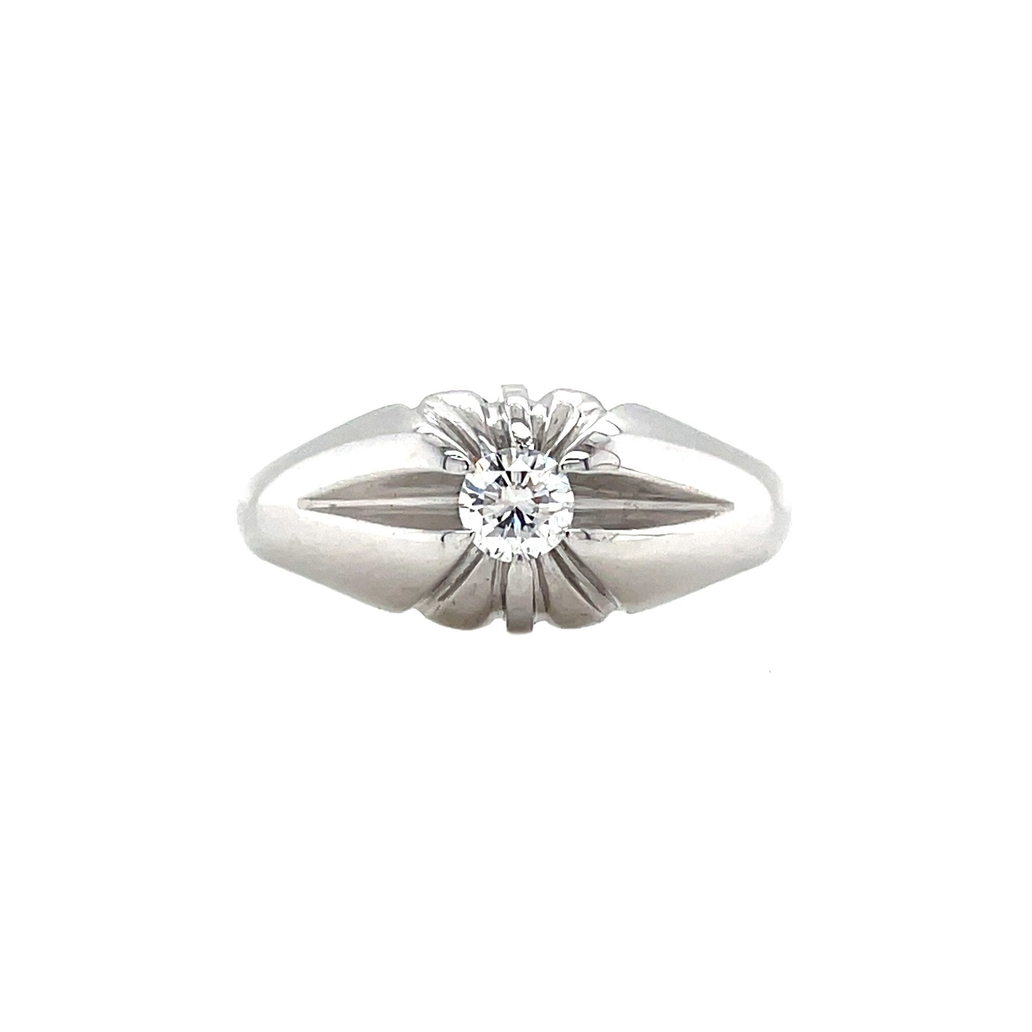 Vintage white gold diamond ring, 14 kt