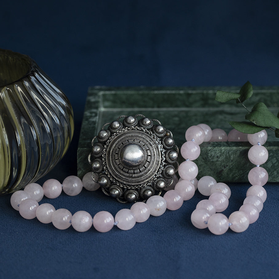 Vintage rose quartz necklace with 925 silver Zeeuwse knop clasp