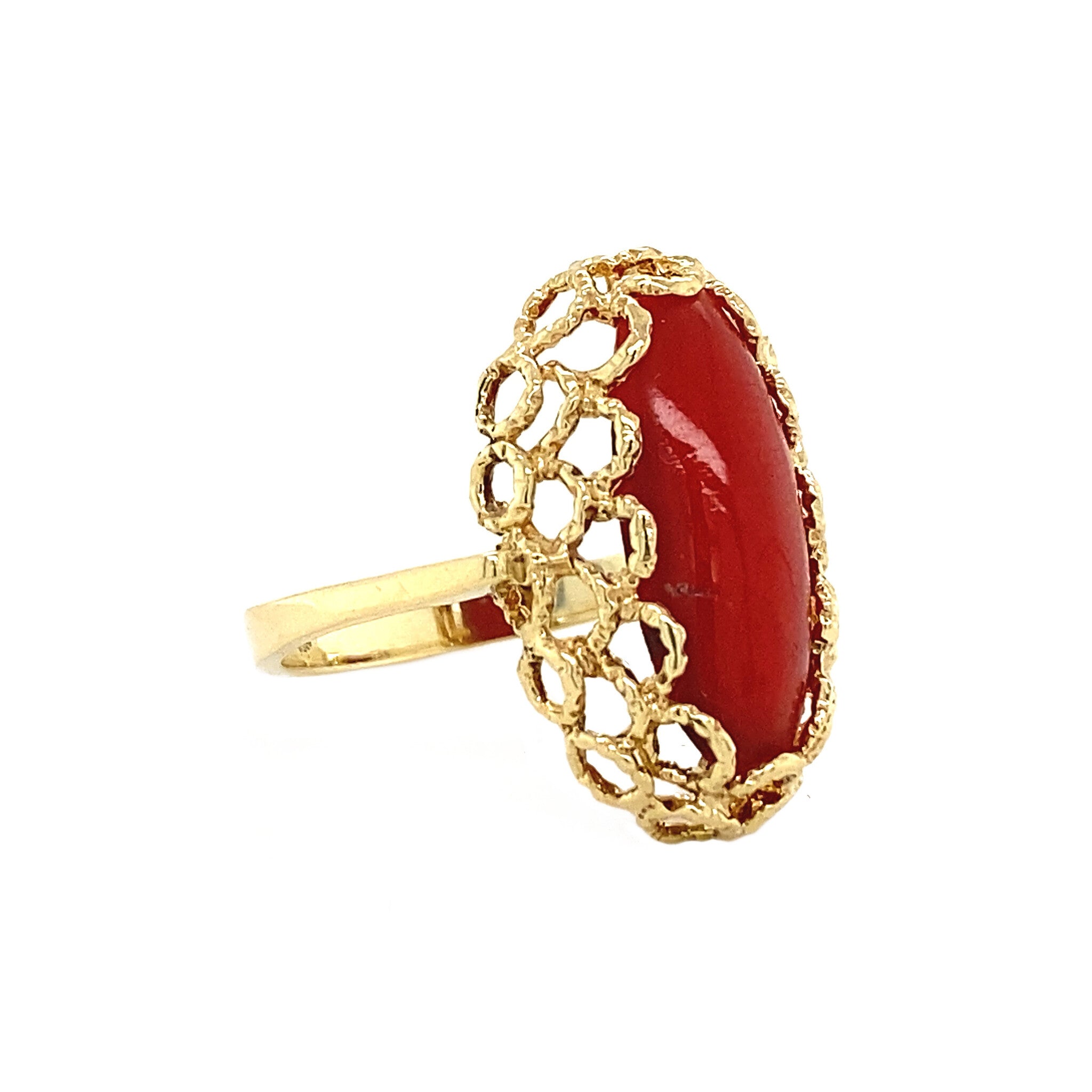 Gold ring with blood coral, 14 kt