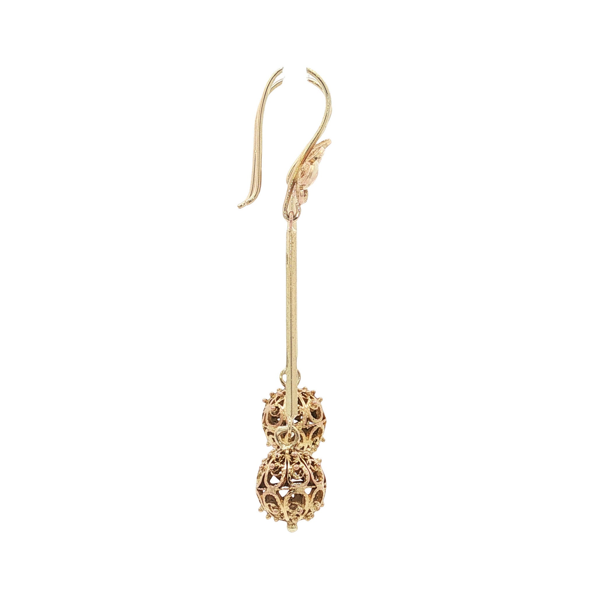 Gold vintage filigree earrings 14 kt