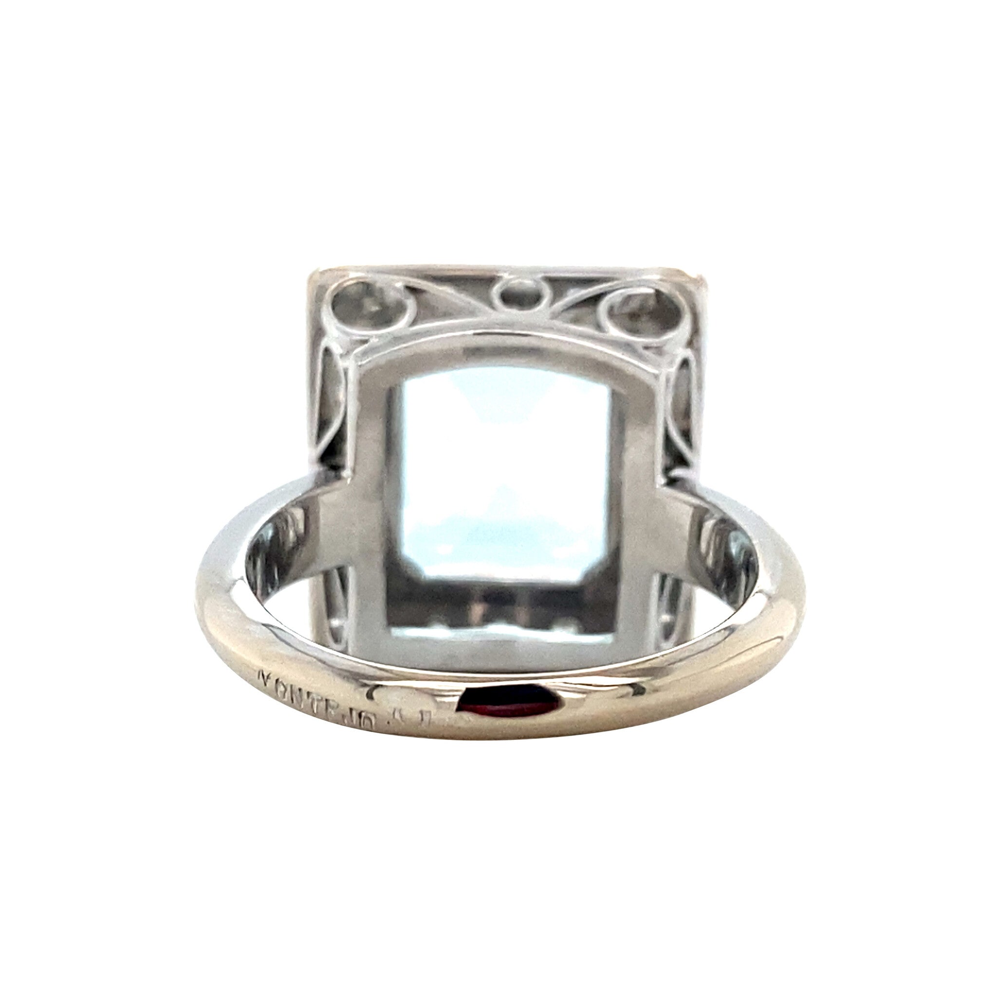 White gold ring with aquamarine and rose diamond 14 kt