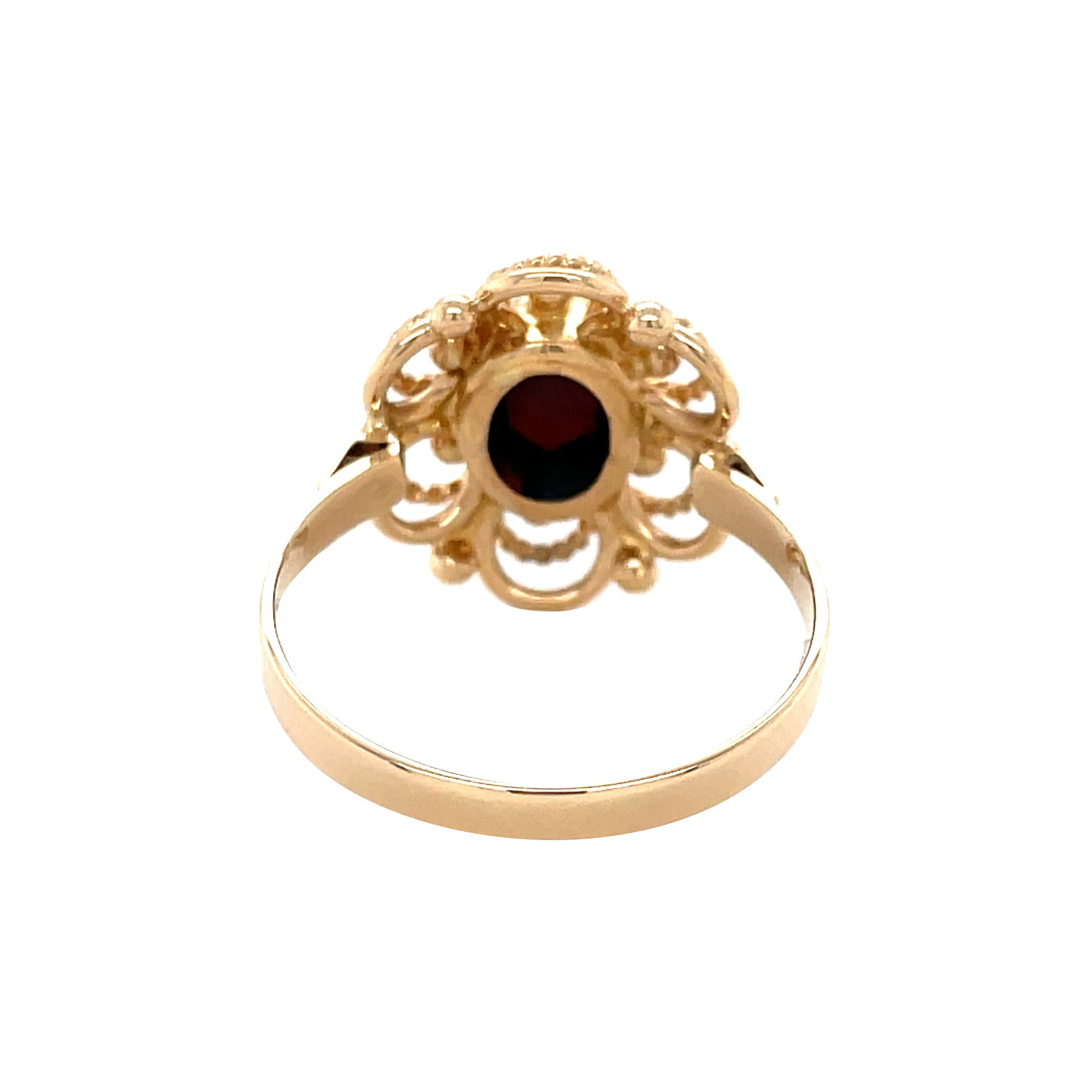 Gold vintage ring with garnet 14 kt