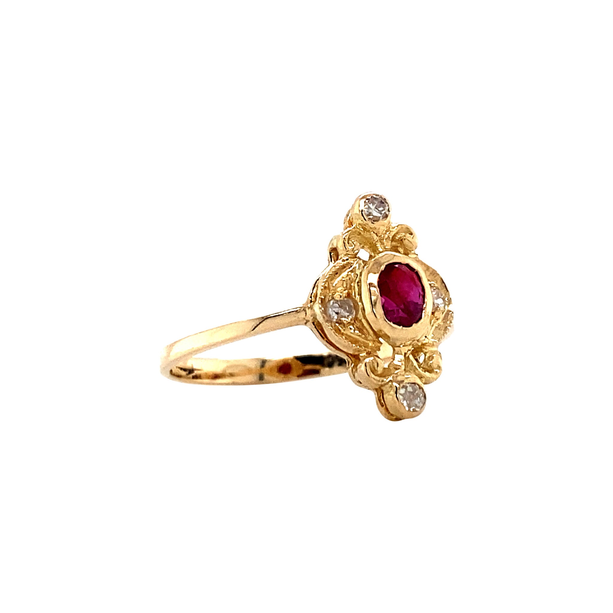 Vintage gold ring with ruby and diamond, 18 kt