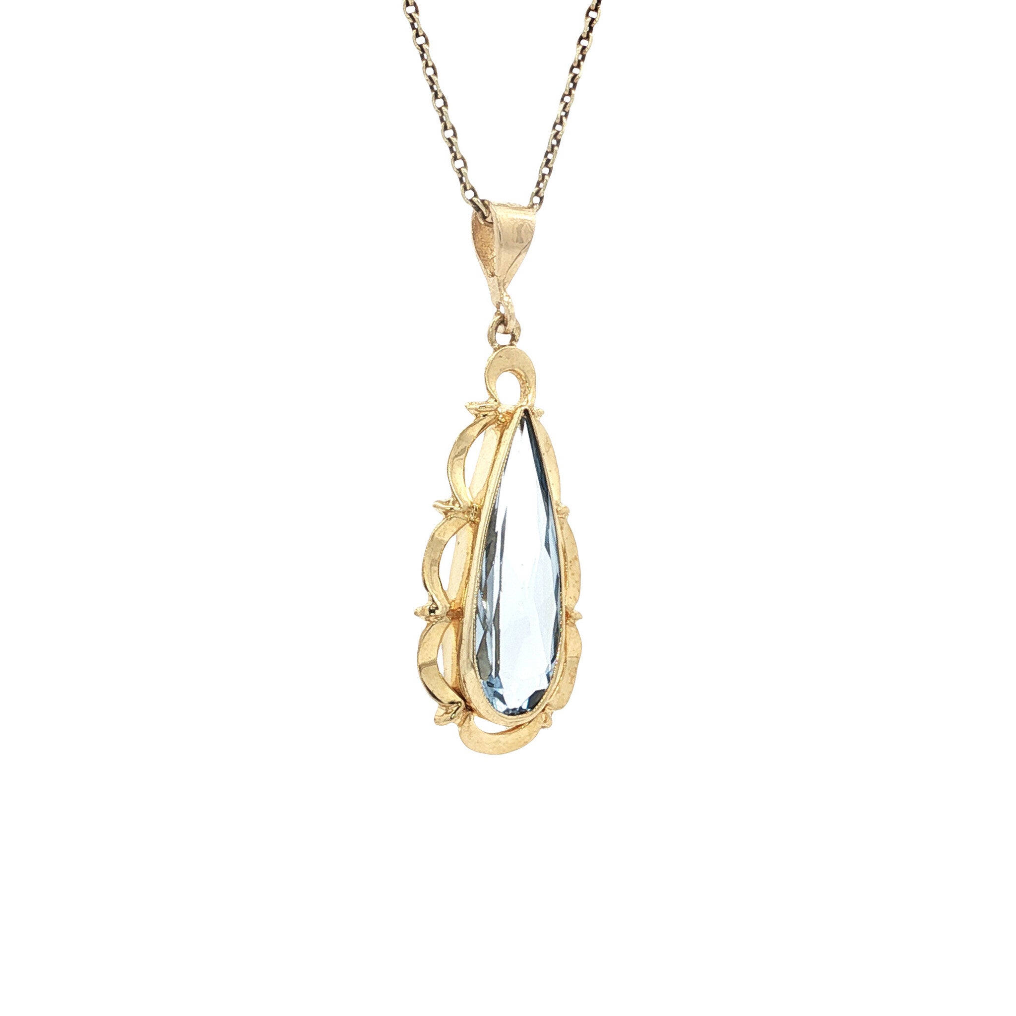 Gold vintage pendant with spinel 14 kt
