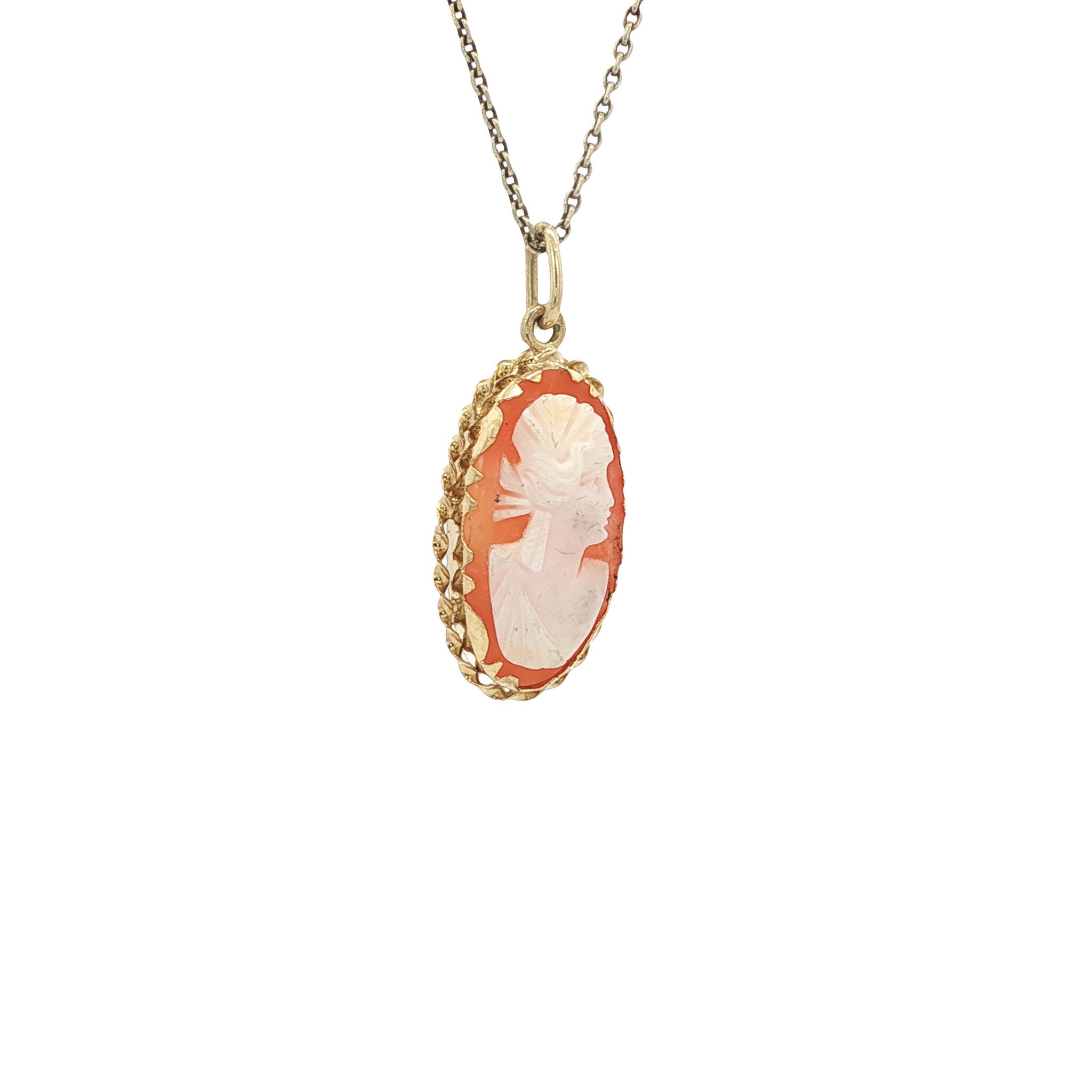 Gold vintage pendant with cameo 14 kt