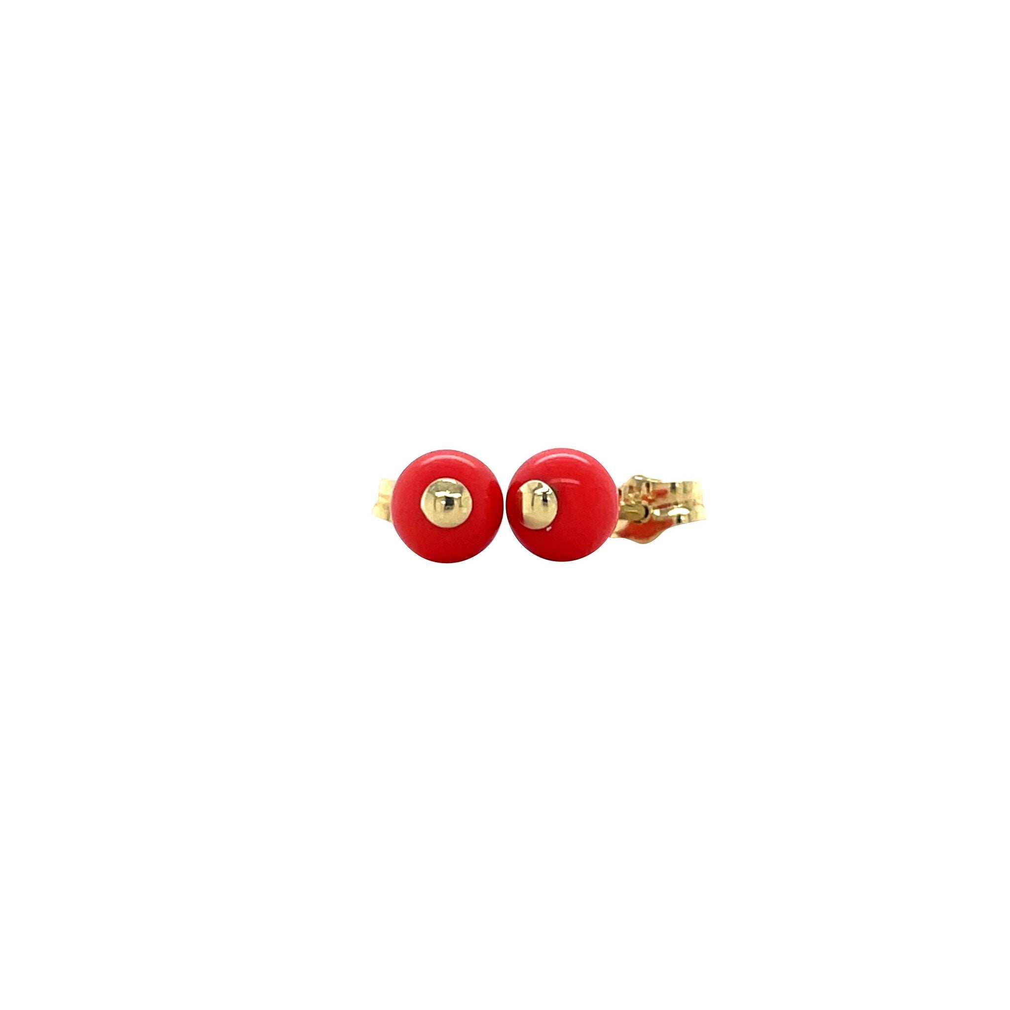 Vintage gold stud earrings with blood coral, 14 kt