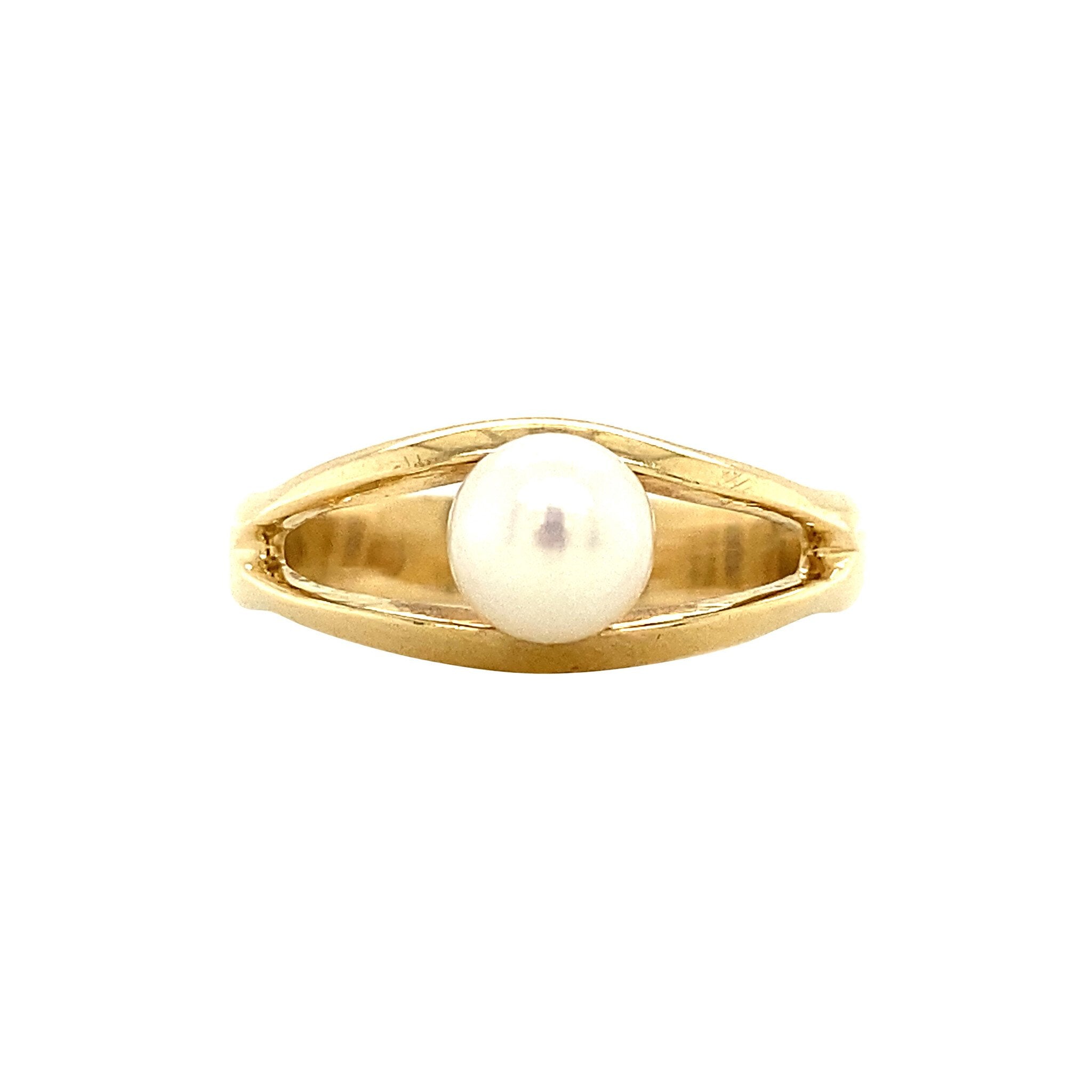 Gouden ring met parel 14 krt