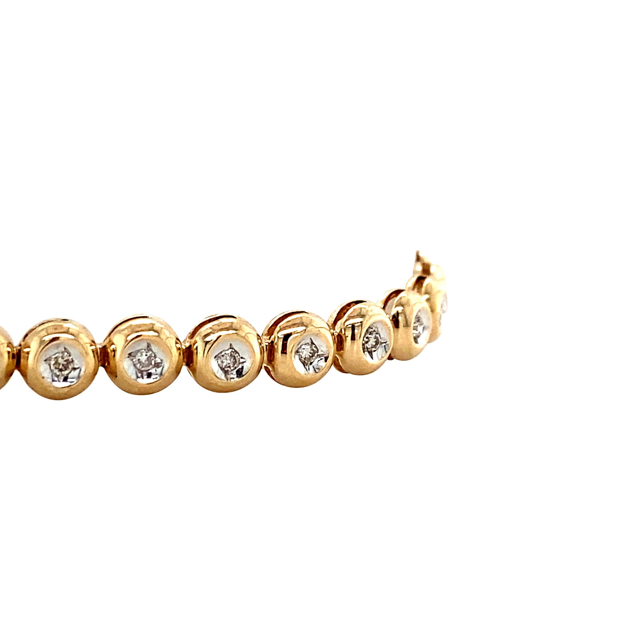 Vintage 14 kt gold tennis bracelet with diamond