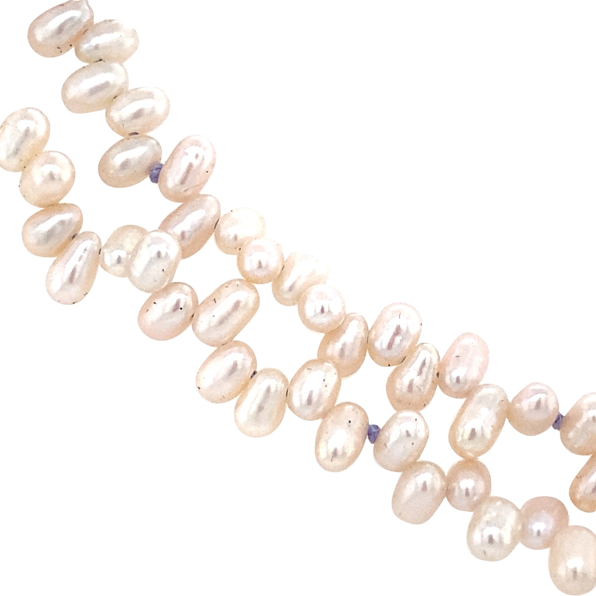 Pearl necklace with 14 kt gold clasp