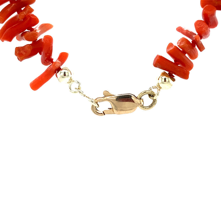 Vintage blood coral necklace with gold clasp 14 kt