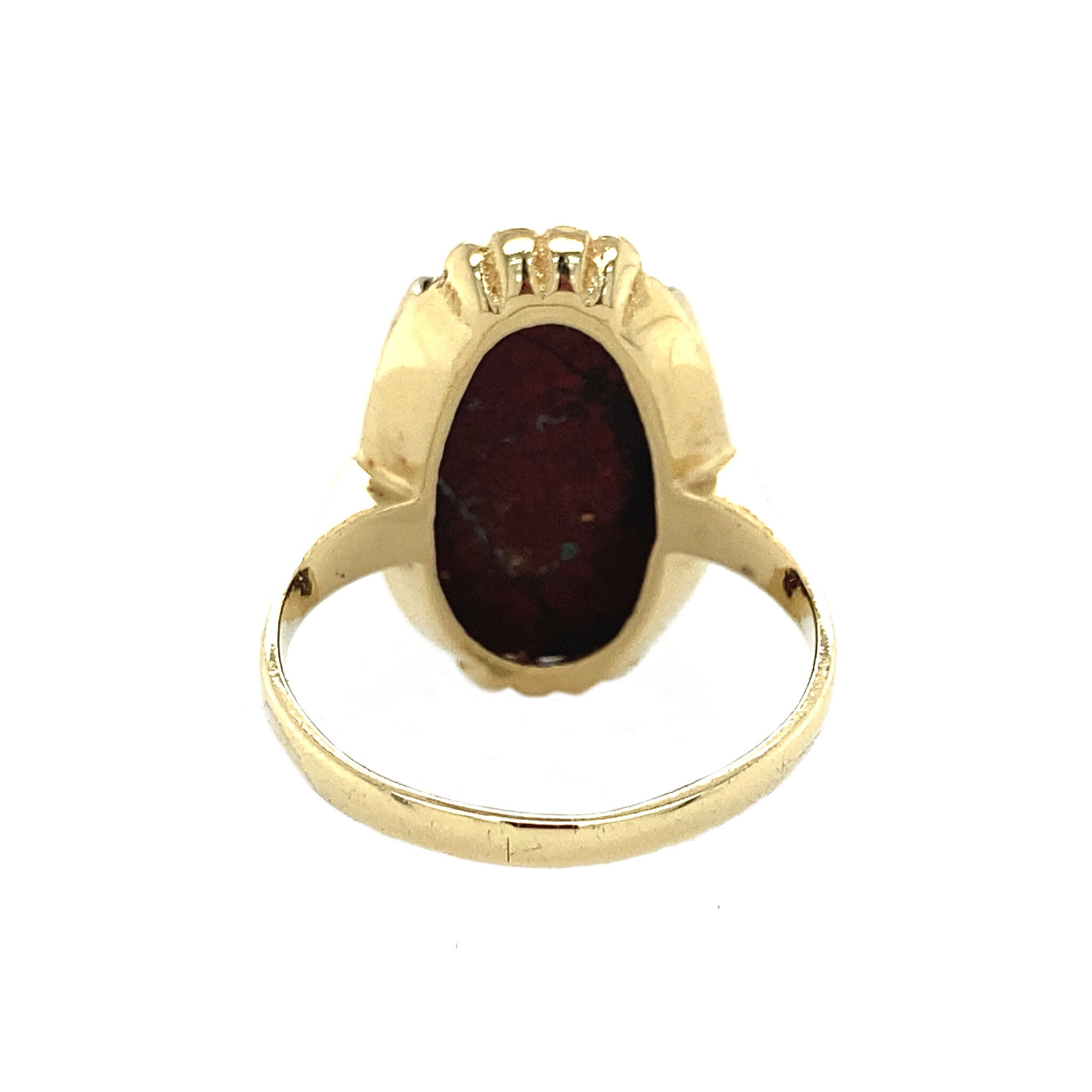 Gold ring with jasper 14 krt