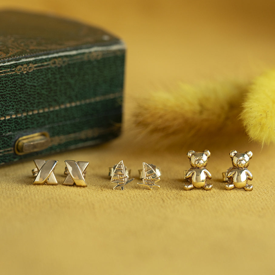 Gold vintage X stud earrings 14 kt