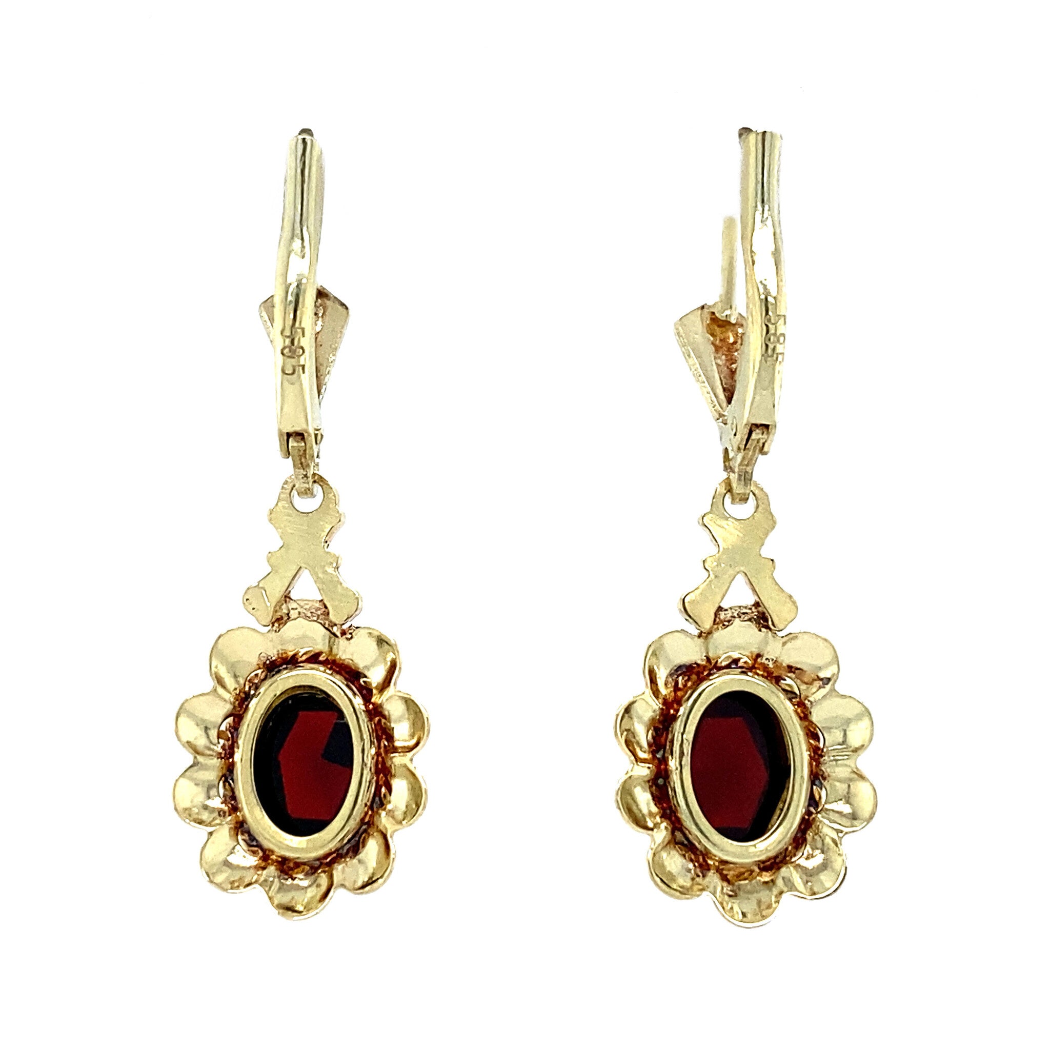 Gouden oorhangers met granaat 14 krt