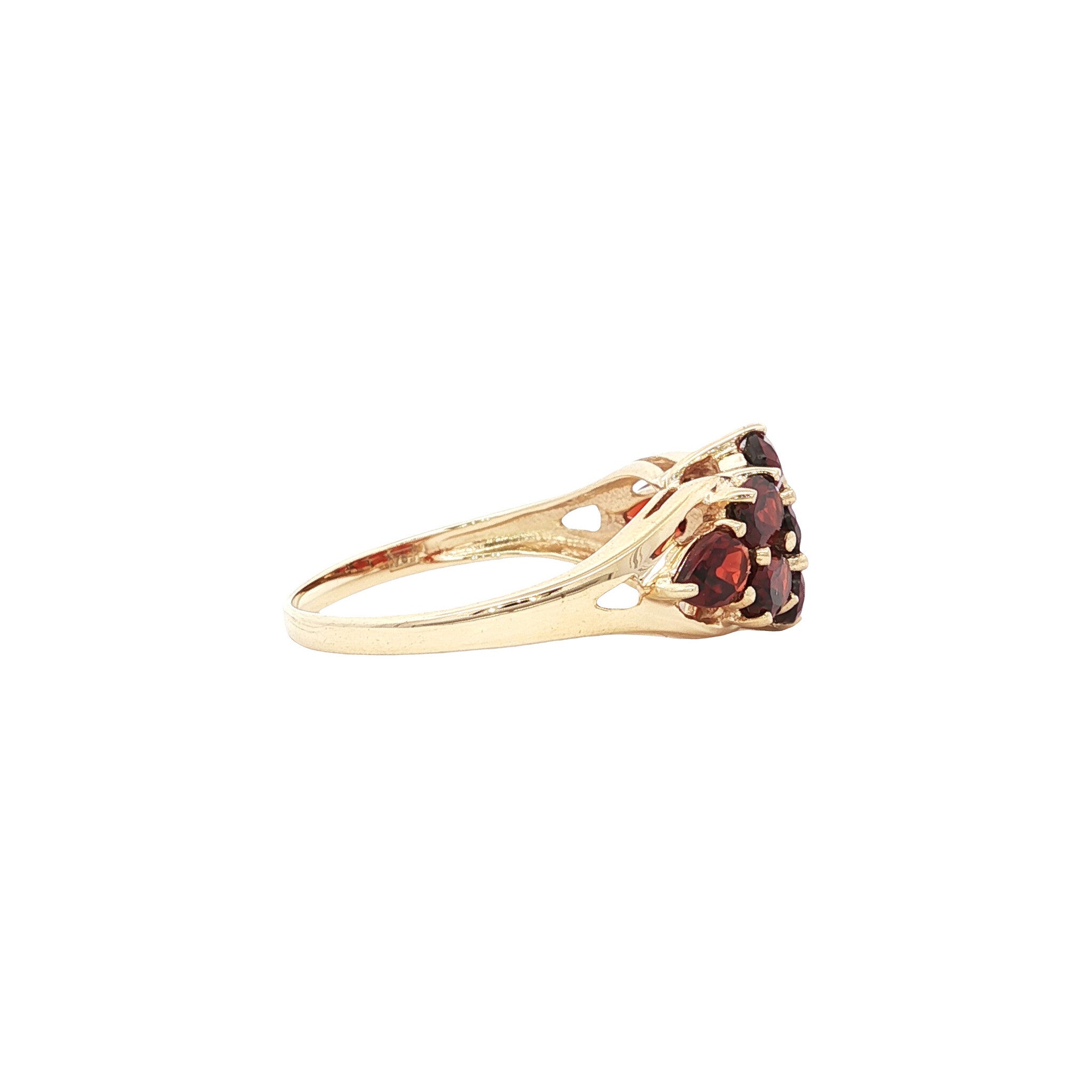 Ring met granaat 9 kt
