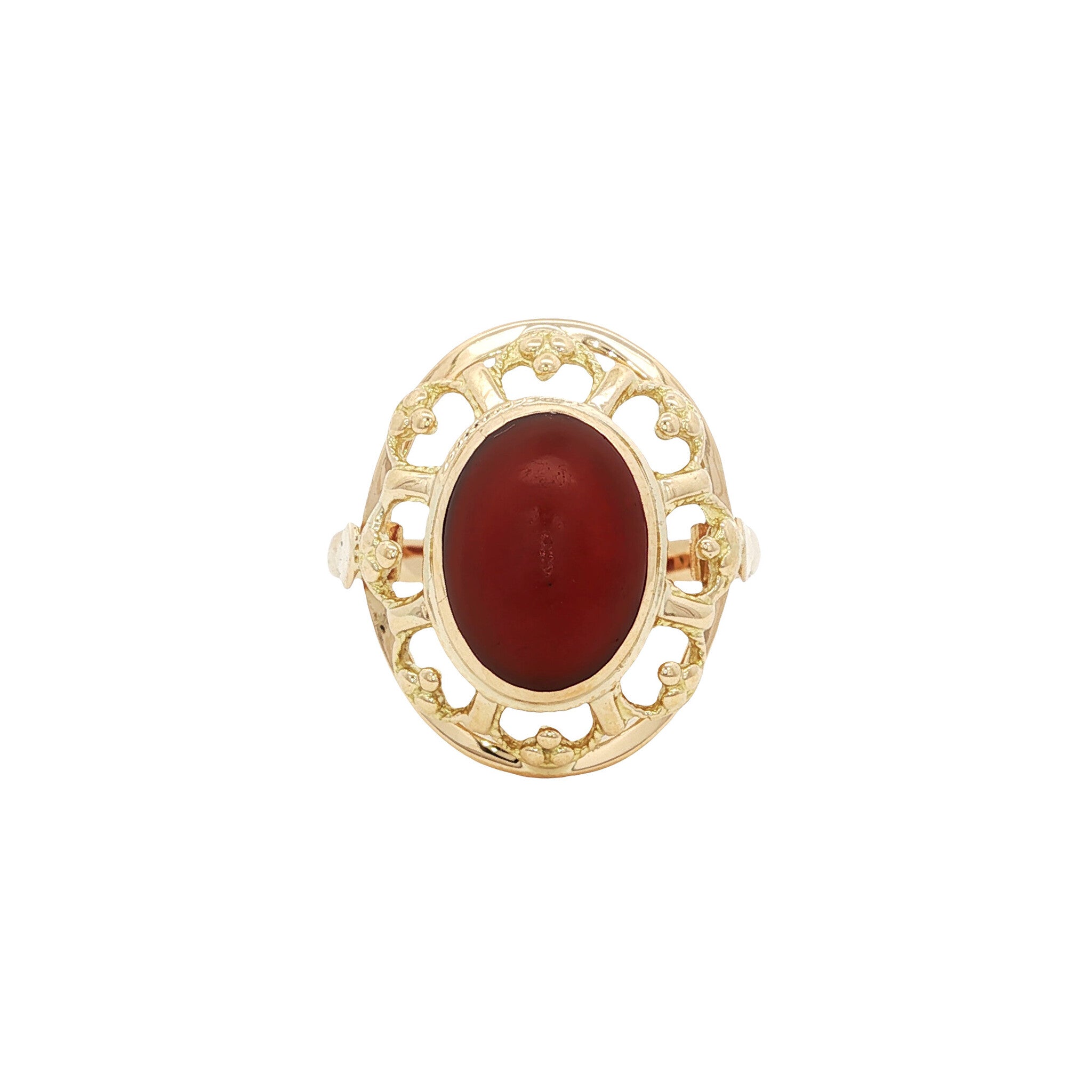 Golden vintage ring with carnelian 14 kt