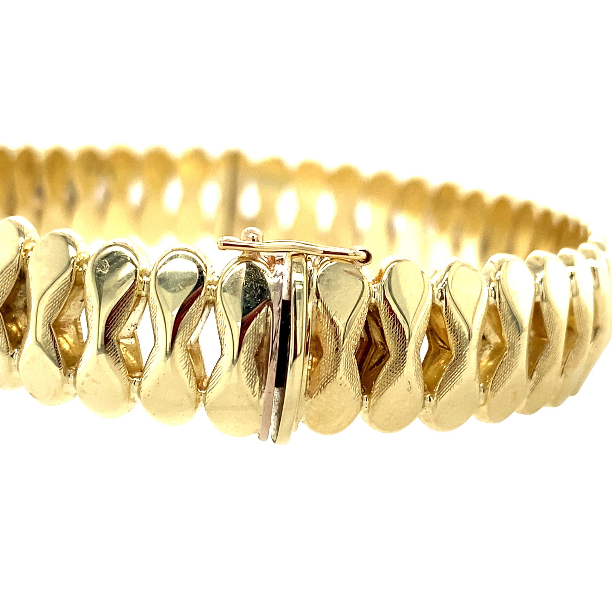 Vintage gold fantasy bangle 14 kt