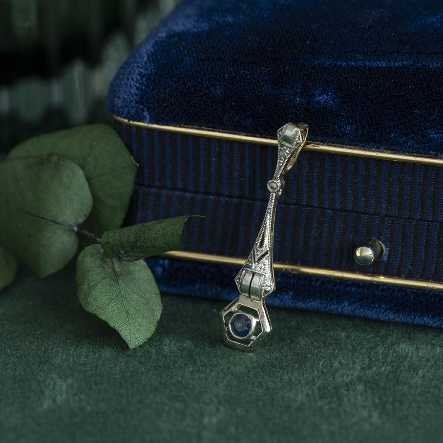 Bicolour golden vintage art deco pendant with sapphire and diamond 14 kt
