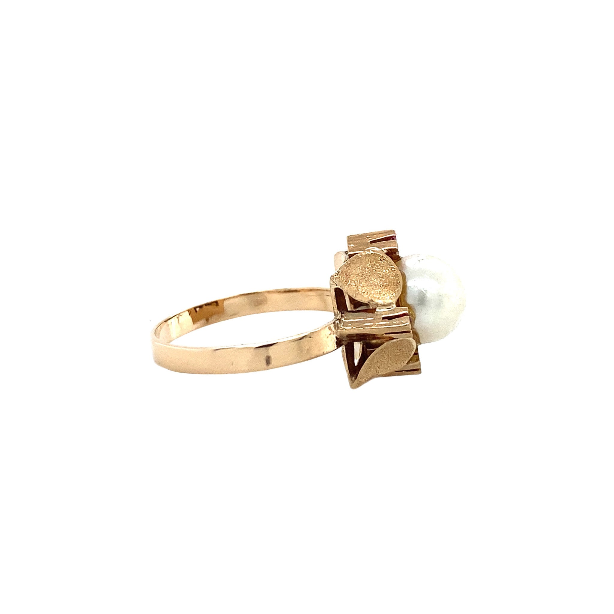Gouden ring met parel en robijn 14 krt