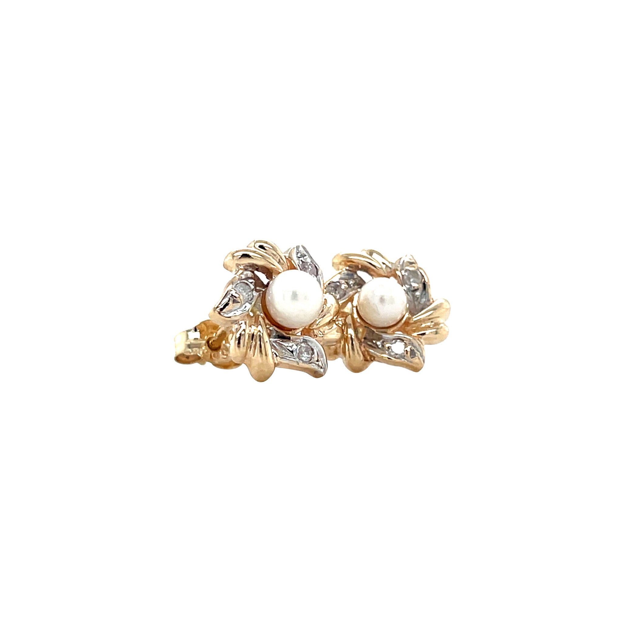 Gold vintage ear studs with pearl and diamond 14 krt