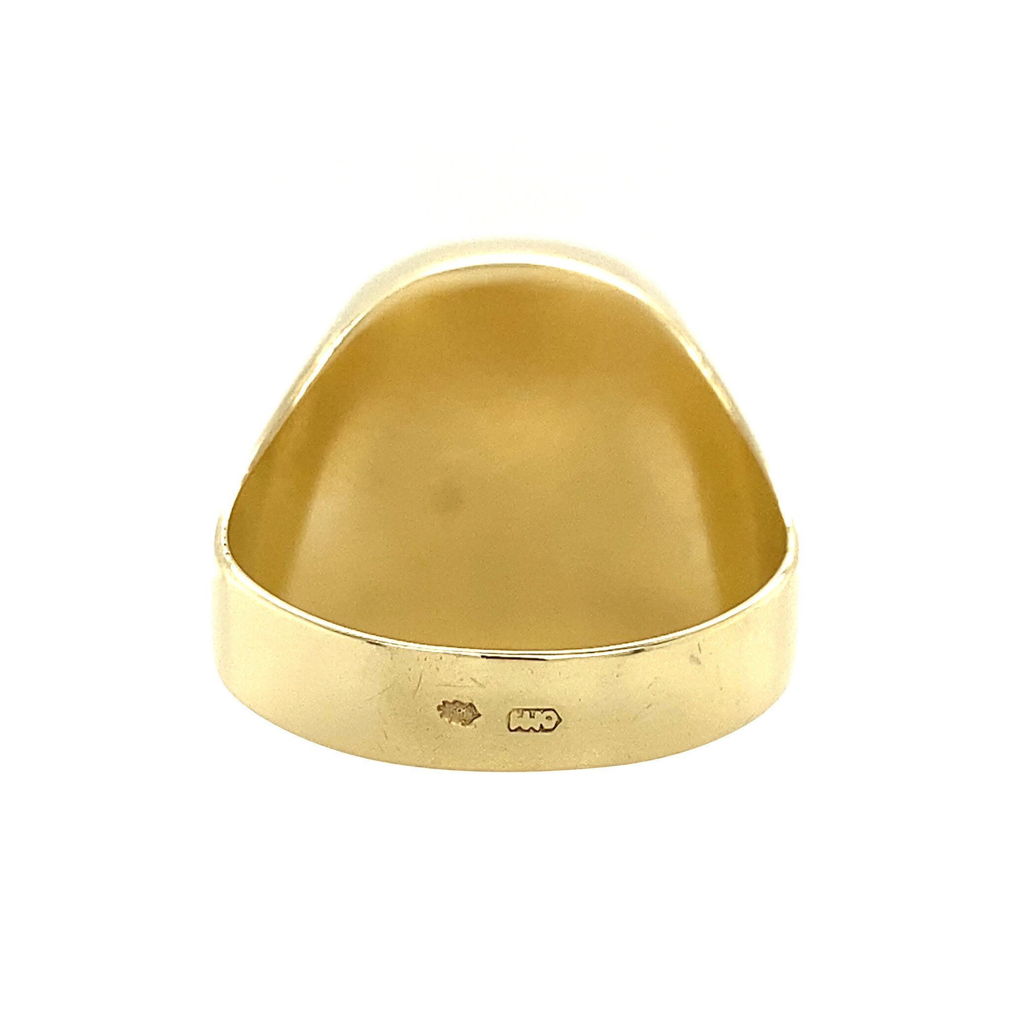 14 kt gold signet ring with carnelian