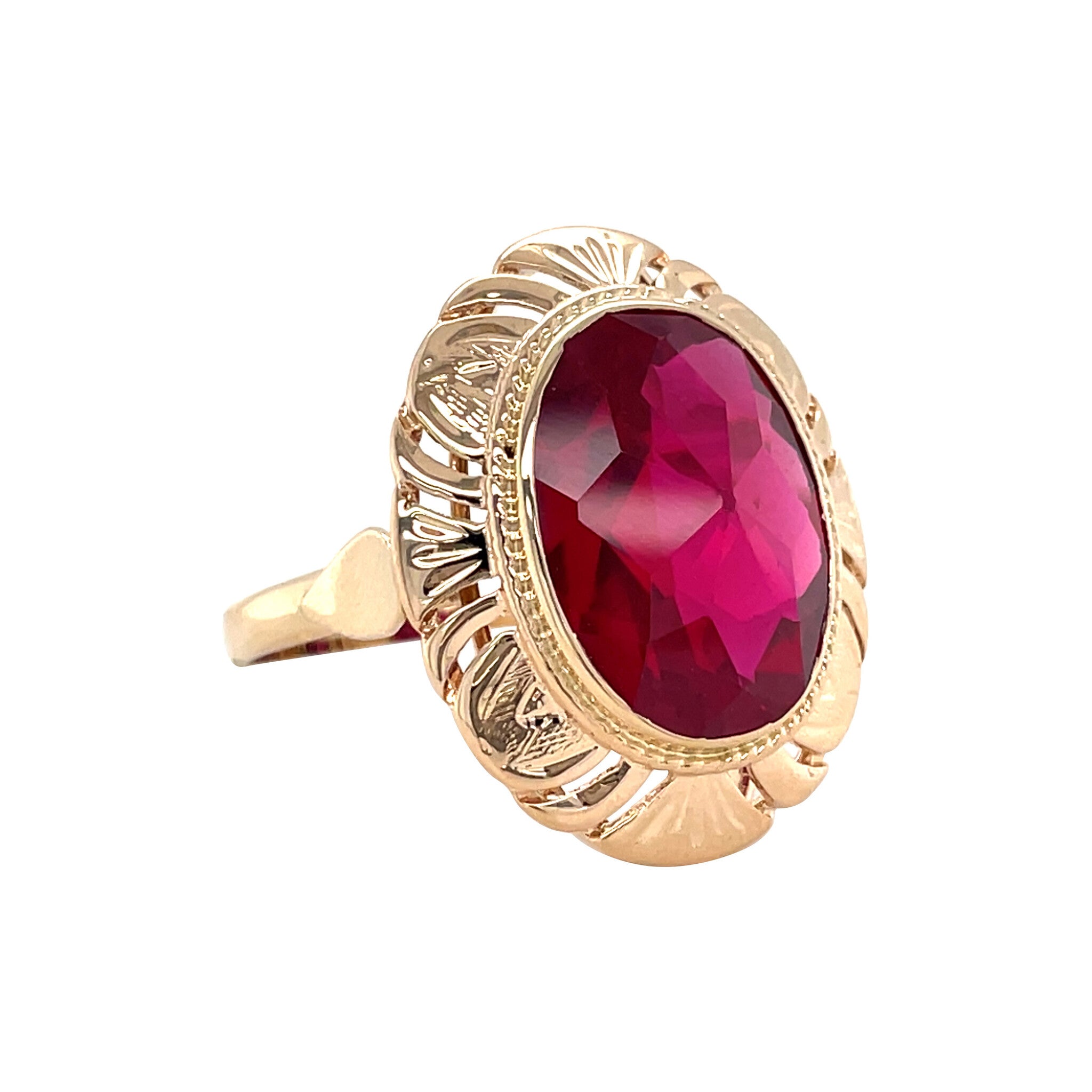 Gold vintage ring with ruby 14 kt