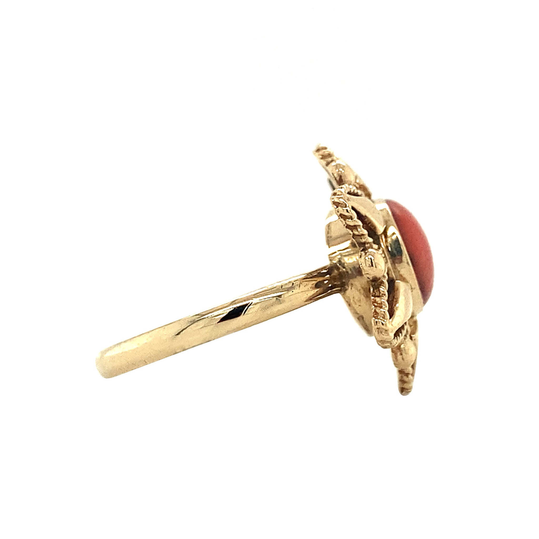 14 kt gold ring with blood coral