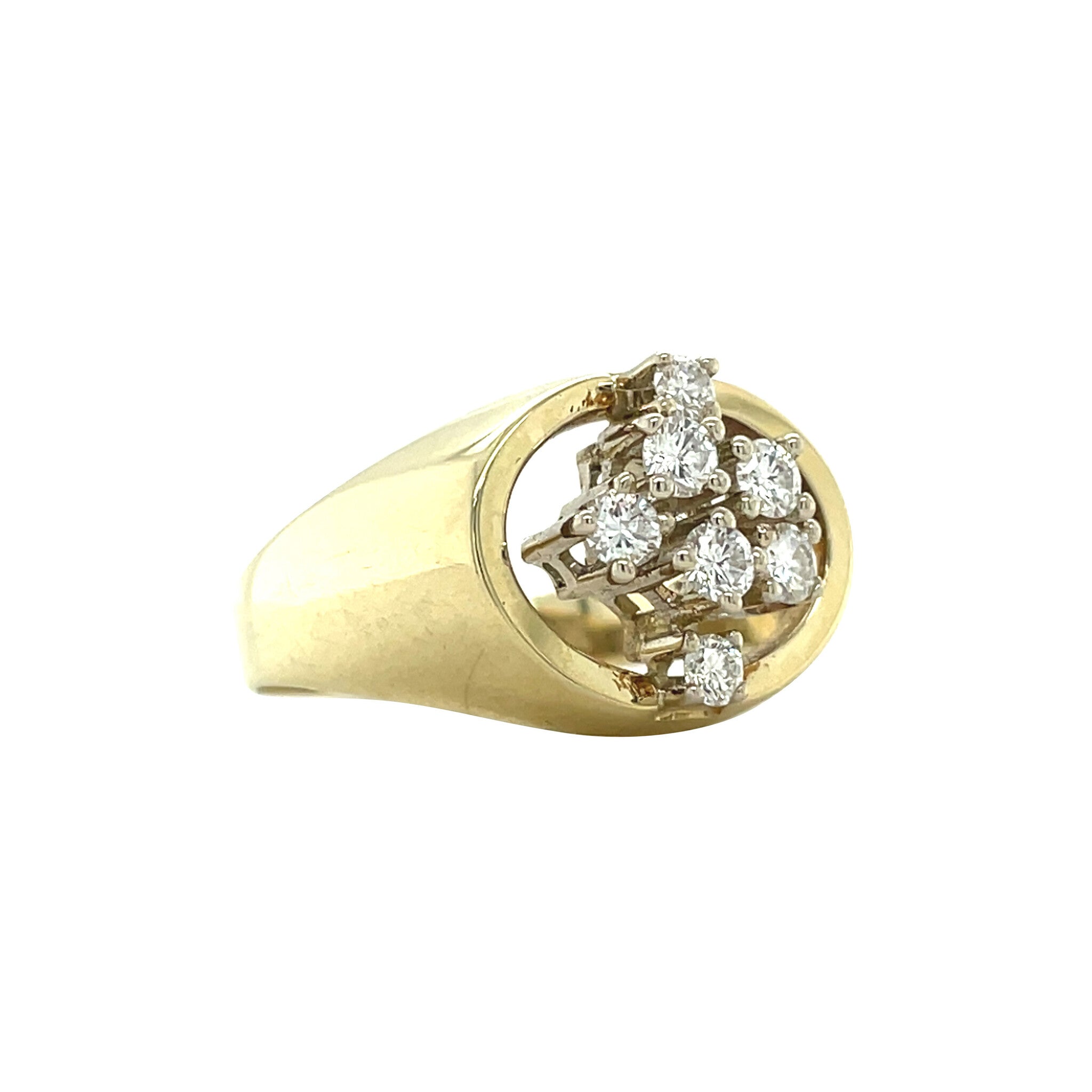 Golden vintage ring with diamond 14 kt