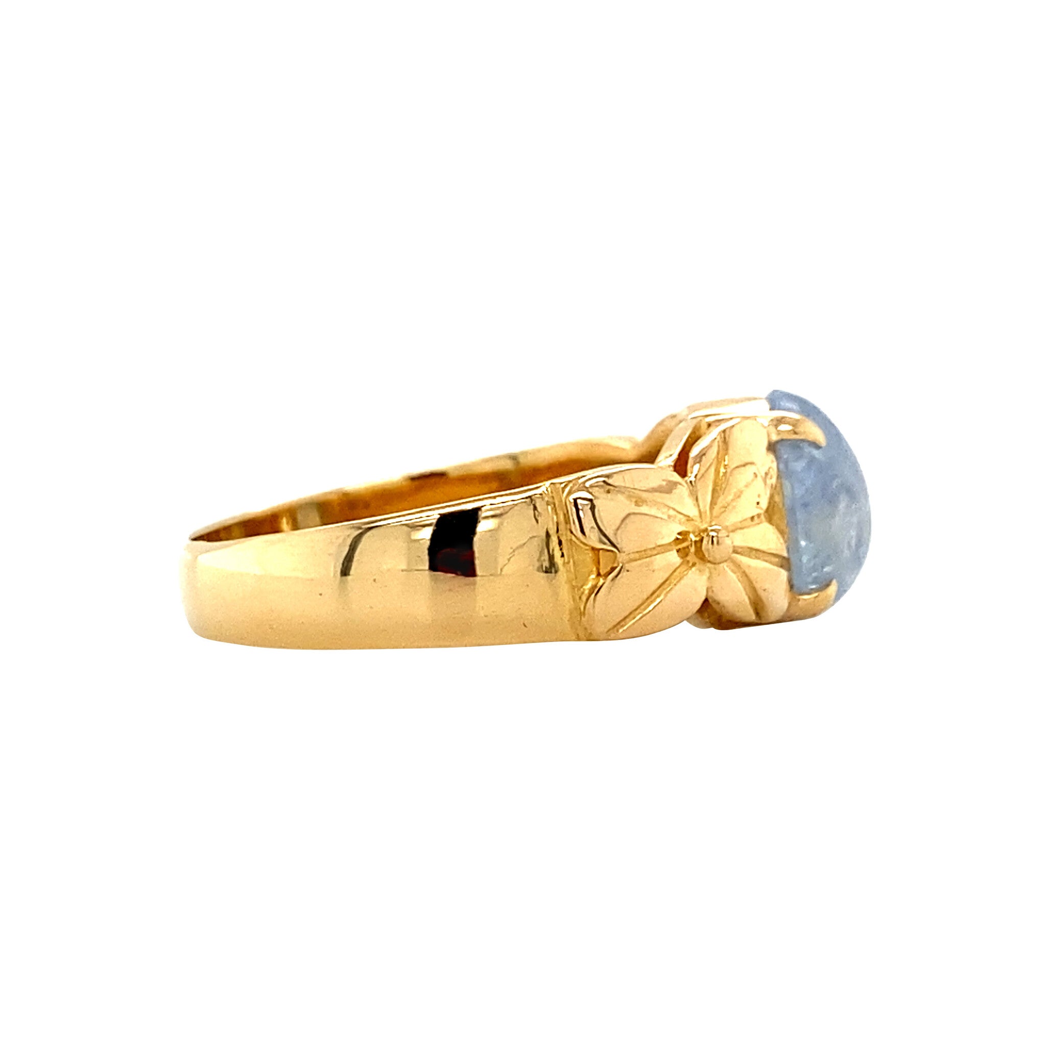 Gouden vintage ring met stersaffier 20 krt