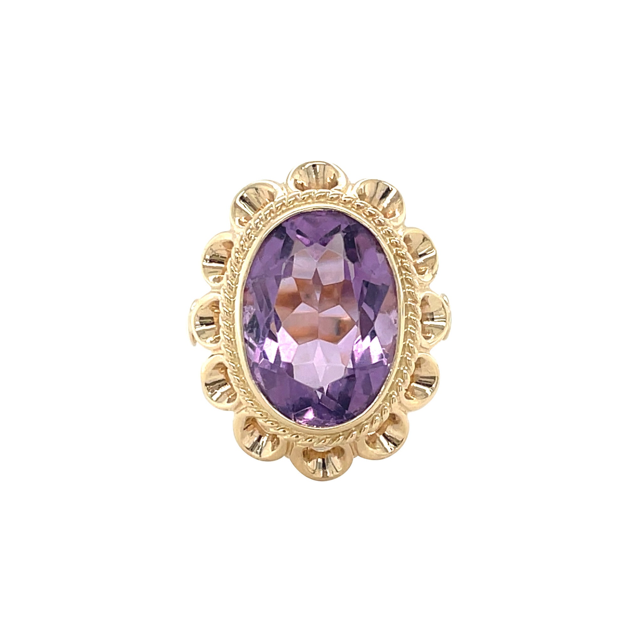 Golden vintage ring with amethyst 14 kt