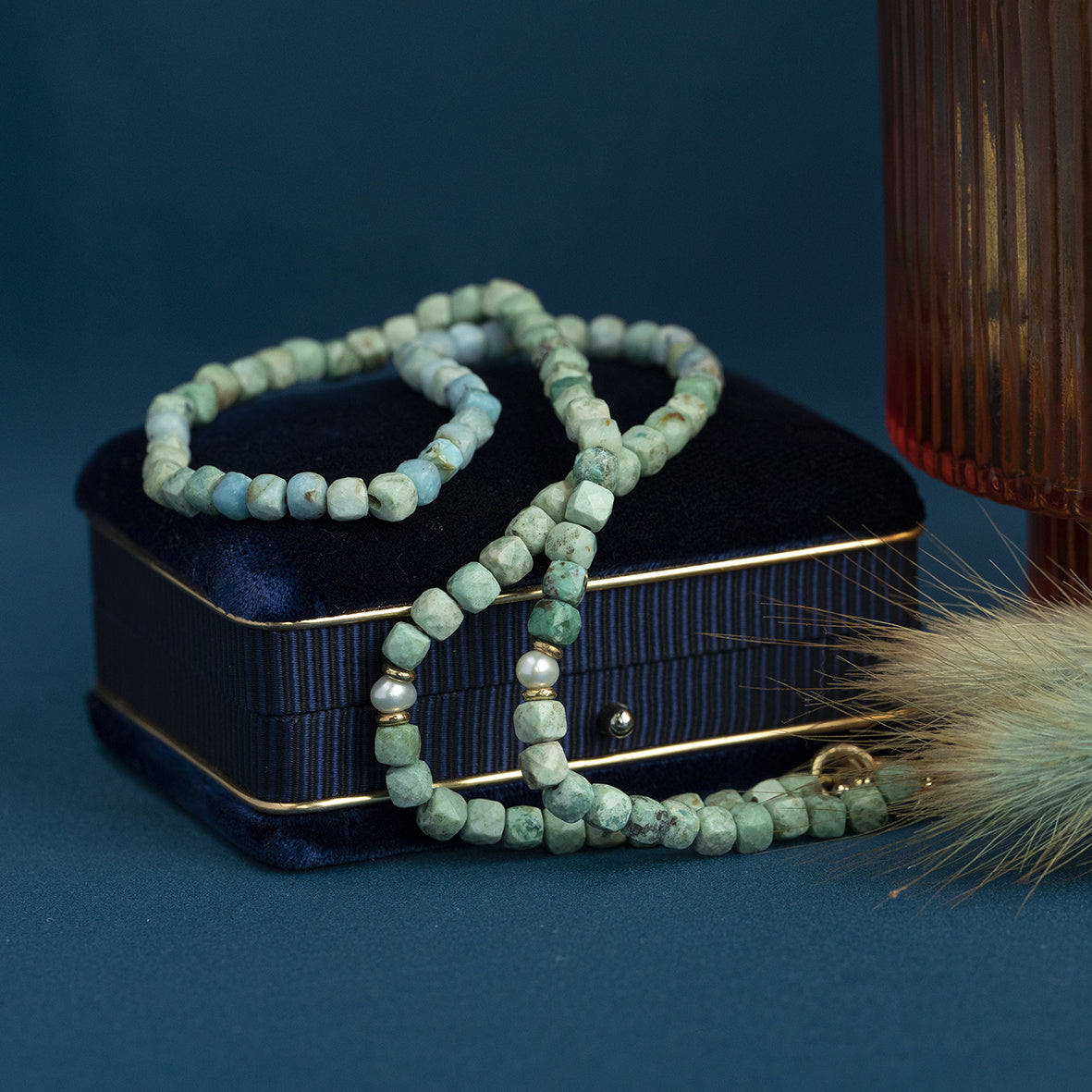 Turquoise necklace with pearl and 14 kt gold clasp