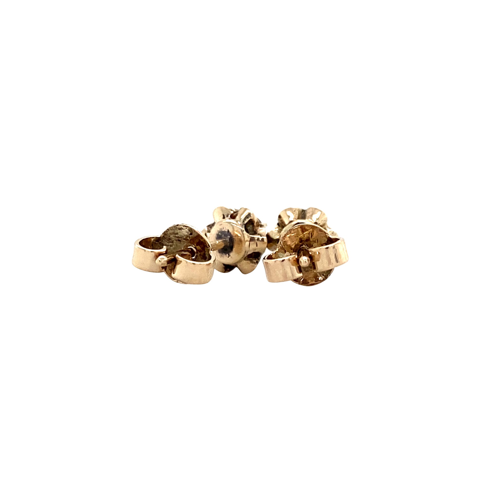 14 kt gold solitaire stud earrings with sapphire