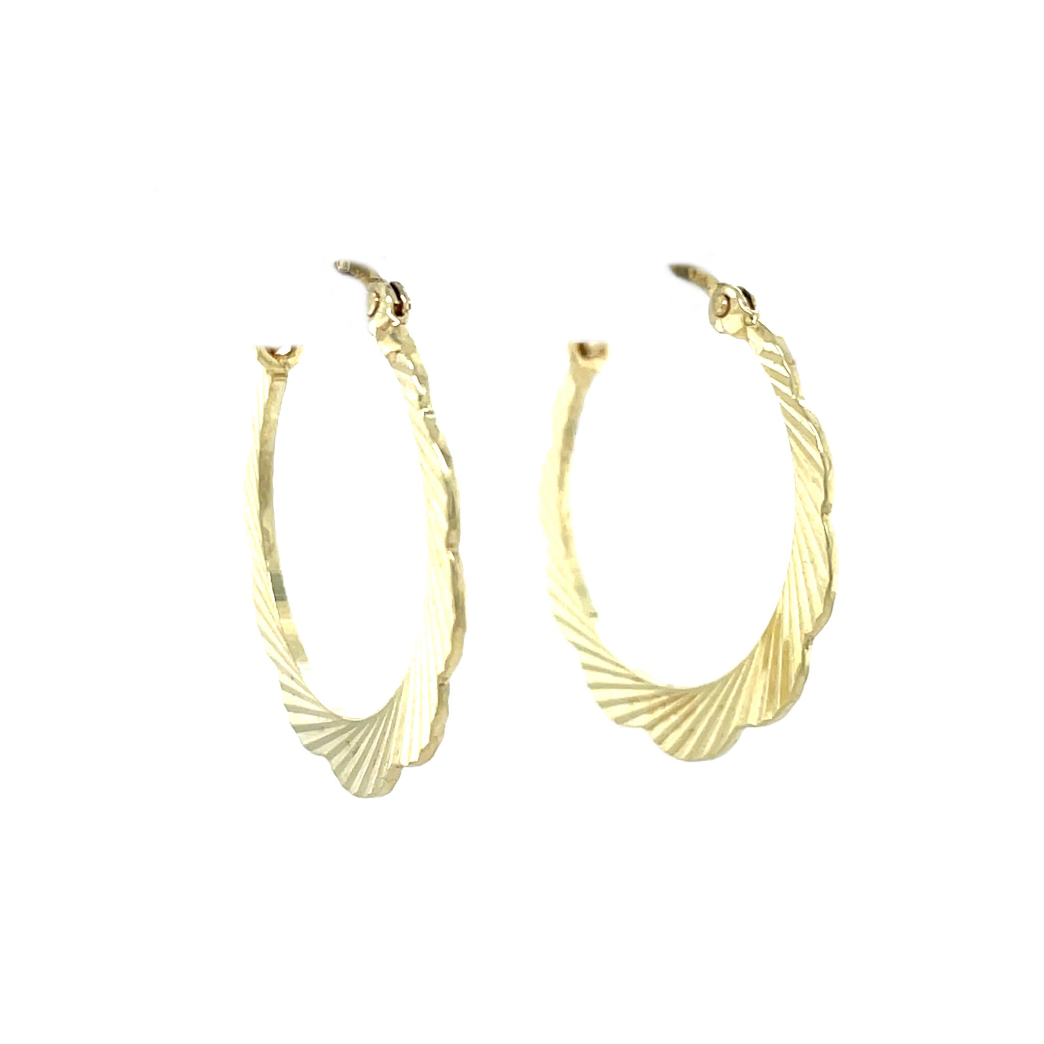 Gouden vintage fantasie oorringen 14 krt