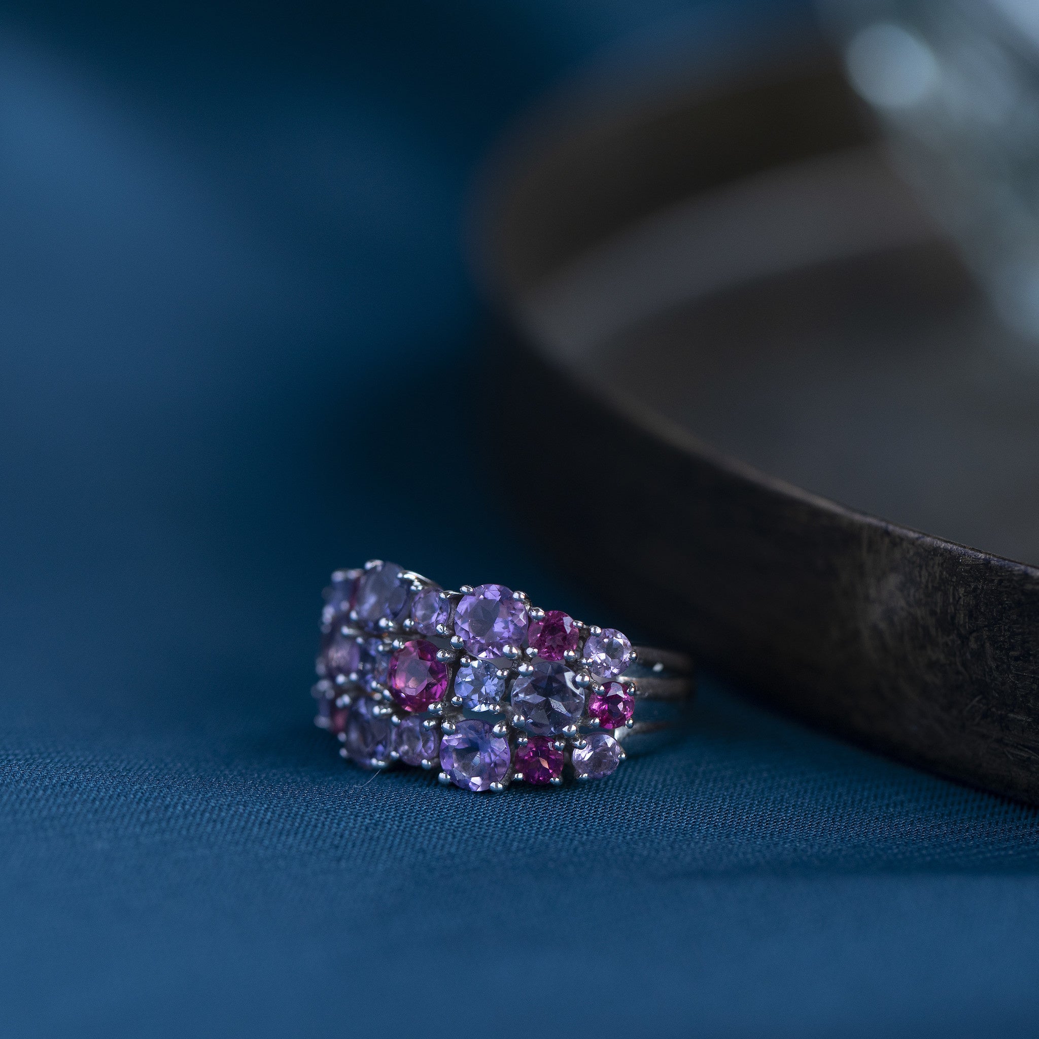 WItgouden ring met zirkonia 14 krt