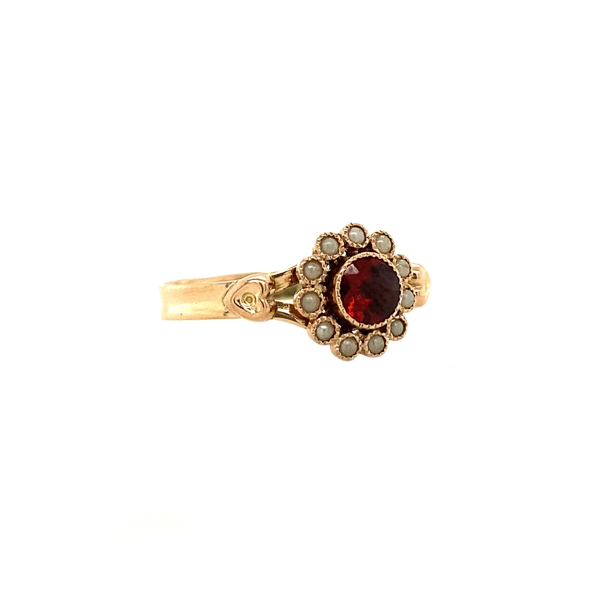 14 kt gold ring with glass garnet and pearl