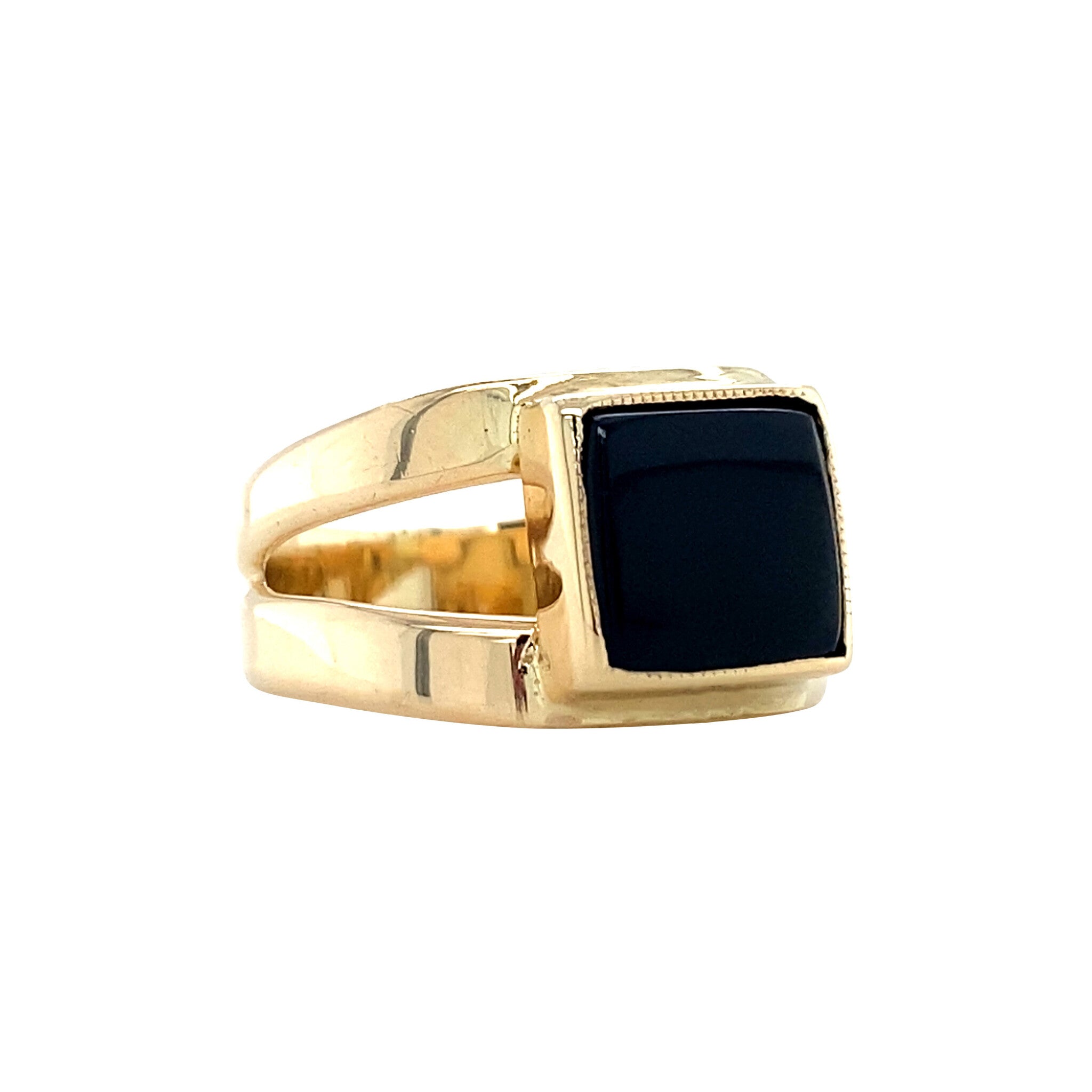 Gouden ring met onyx 14 krt