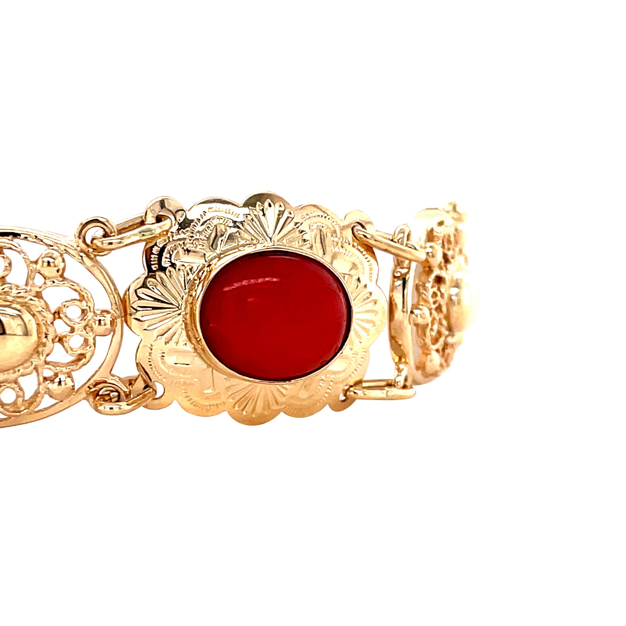 Gouden vintage bootjes armband met bloedkoraal 14 krt