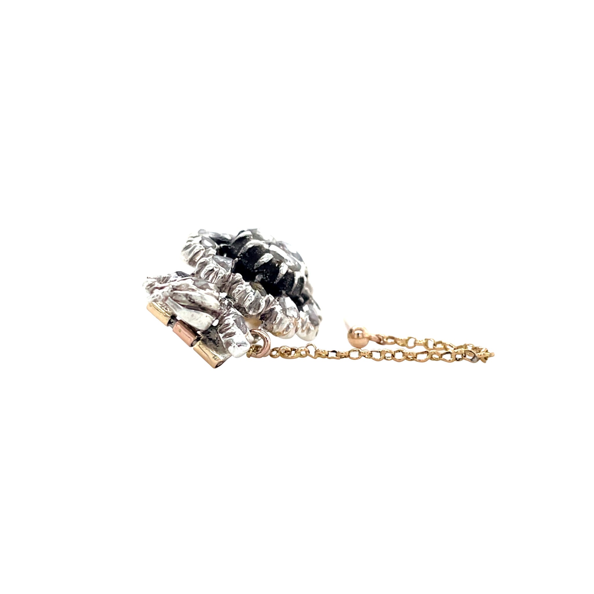 Vintage gold cluster brooch with rose-cut diamond, 14 kt/925