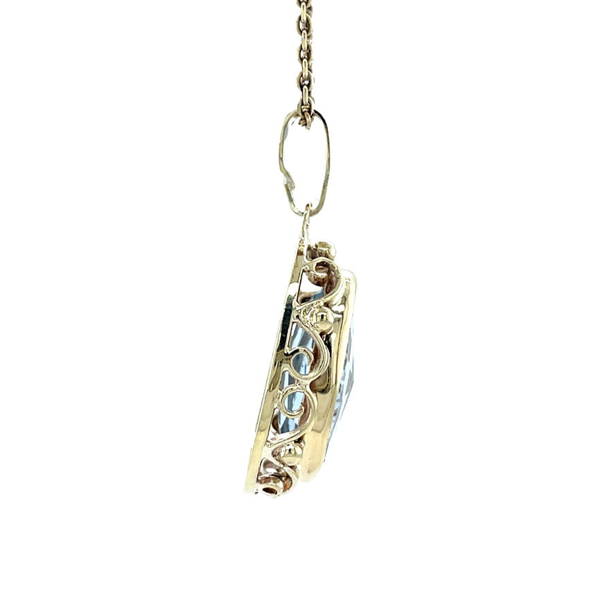Gouden vintage hanger met spinel 14 krt