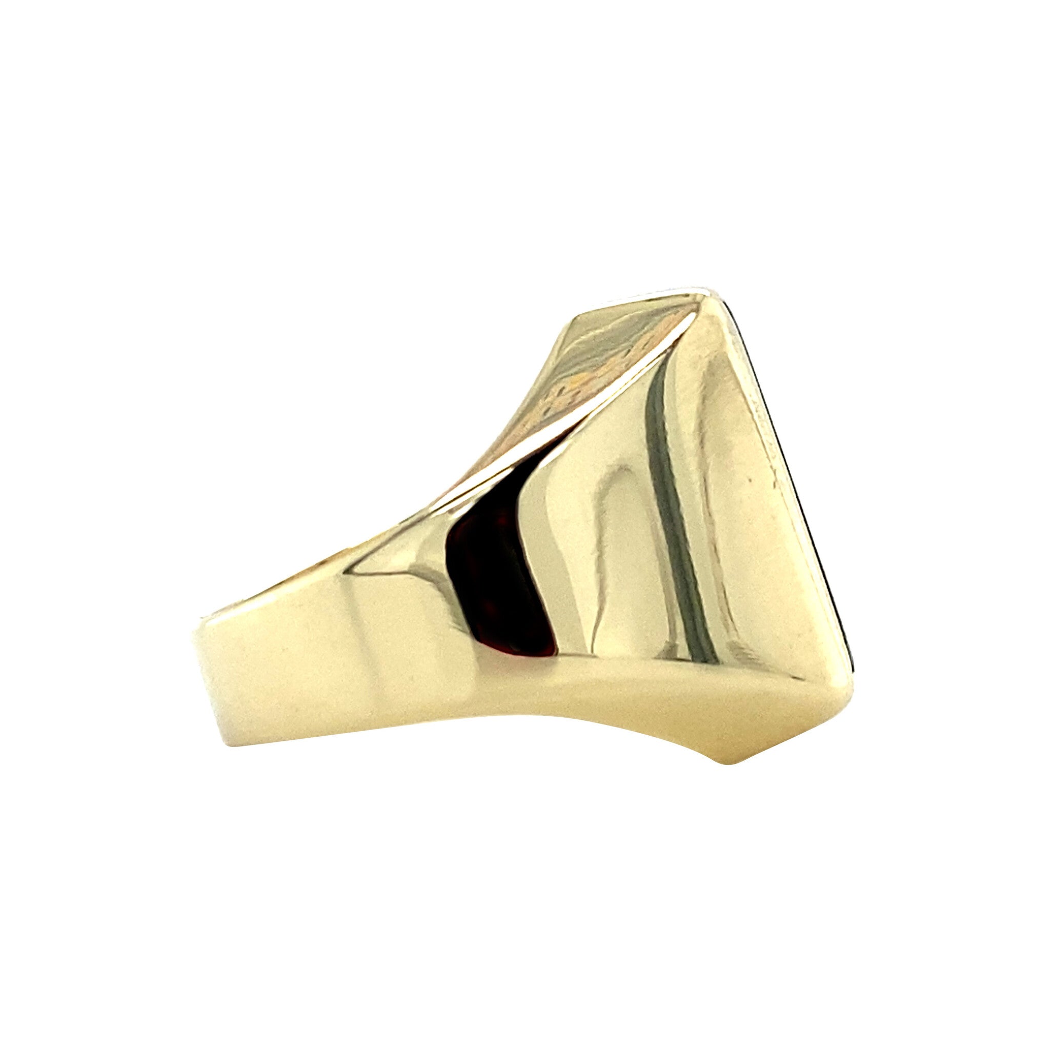14 kt gold ring with goldstone