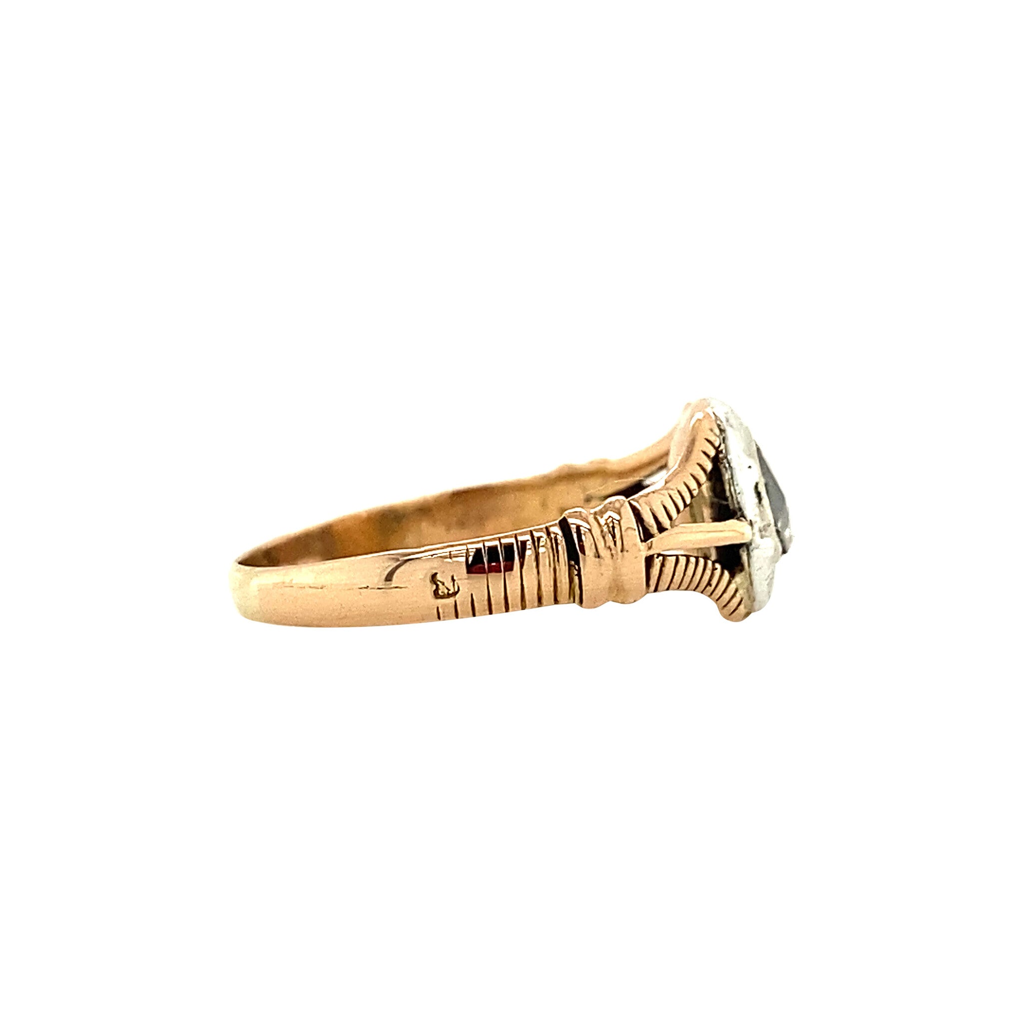 Gold solitaire ring with rose-cut diamond 18 kt/835