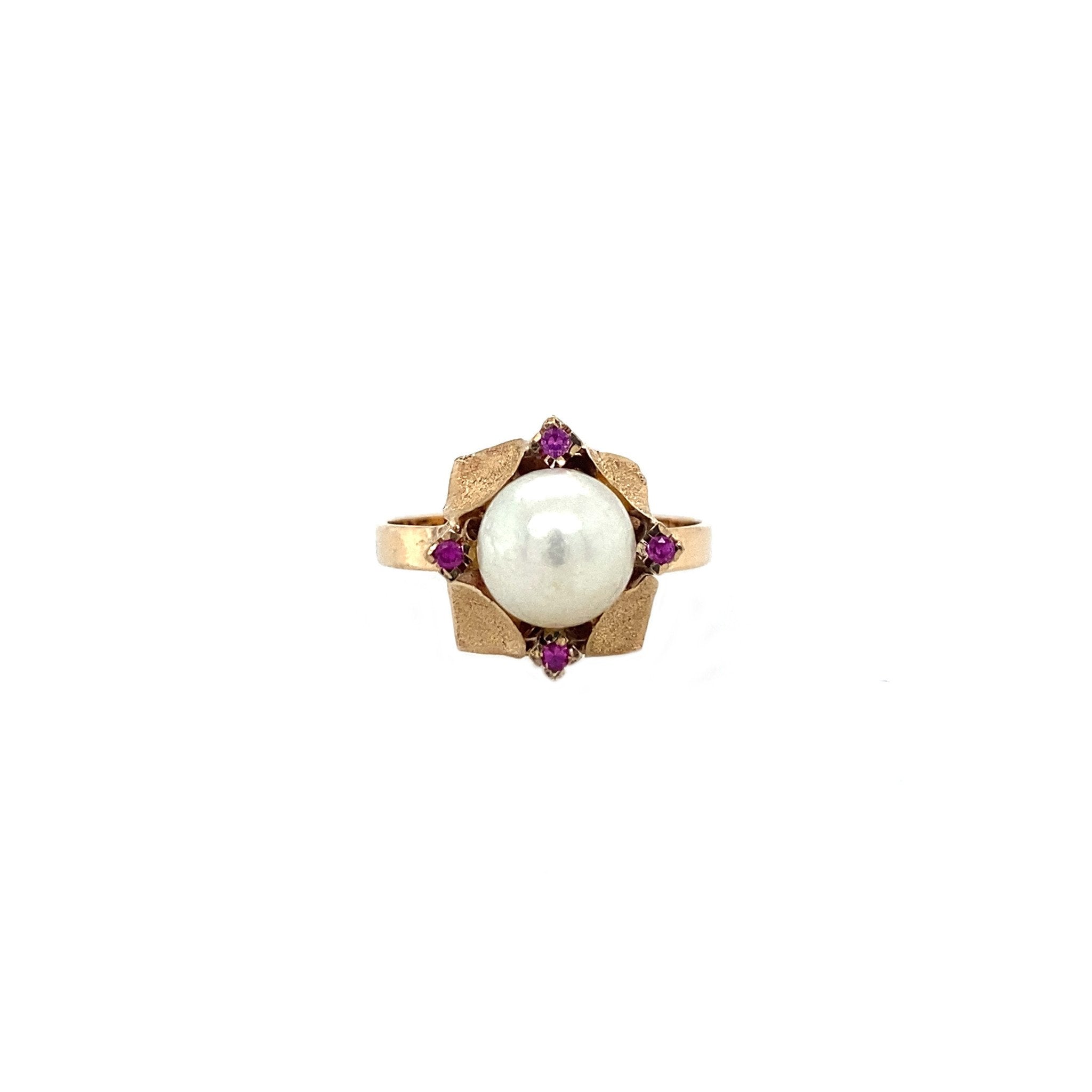 Gold ring with pearl and ruby 14 kt