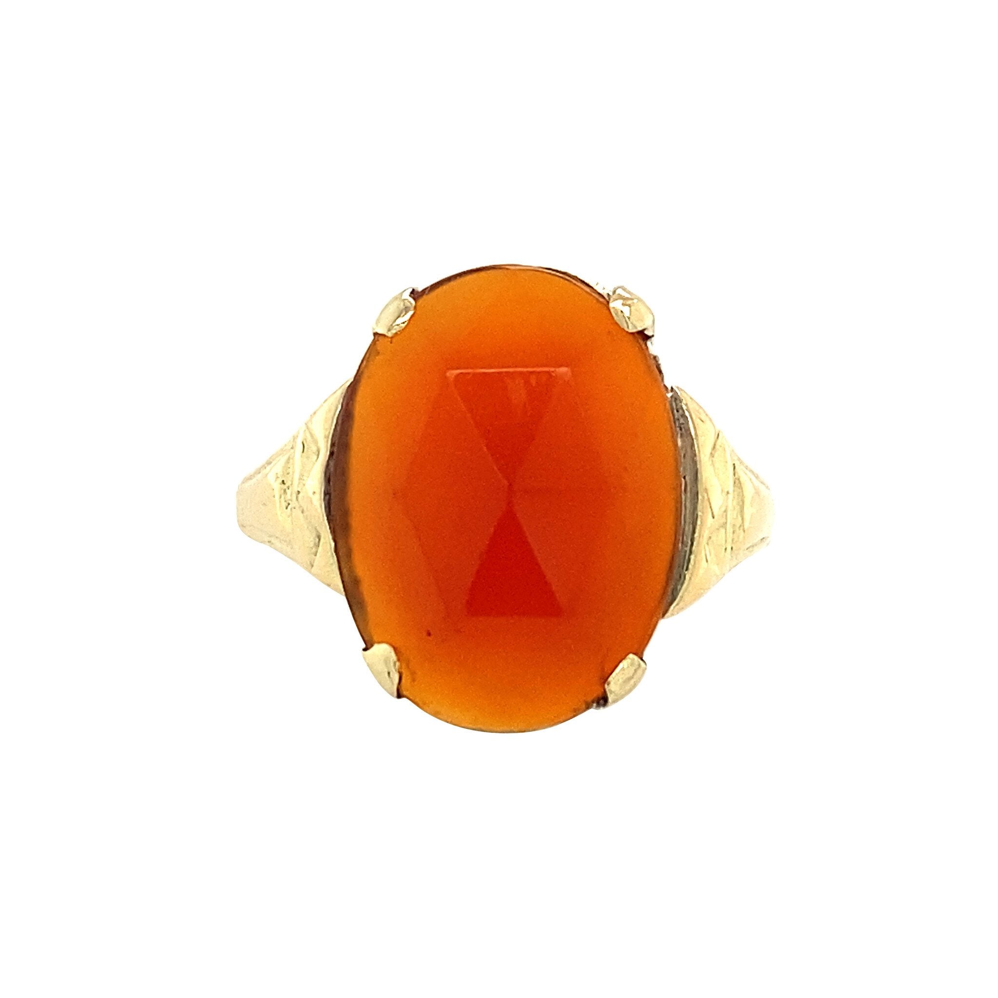 Ring with carnelian 12 kt