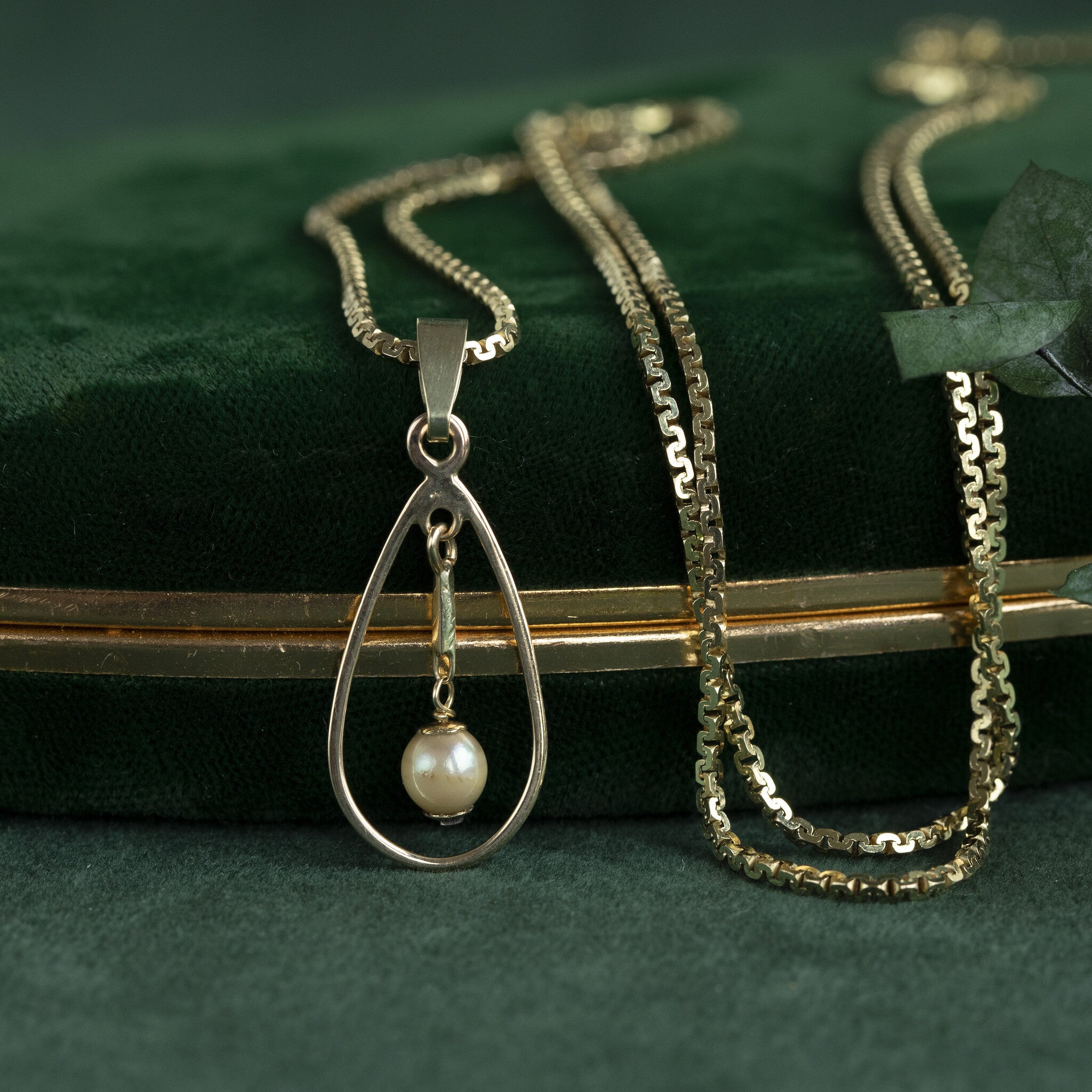 Gold fantasy necklace 14 kt