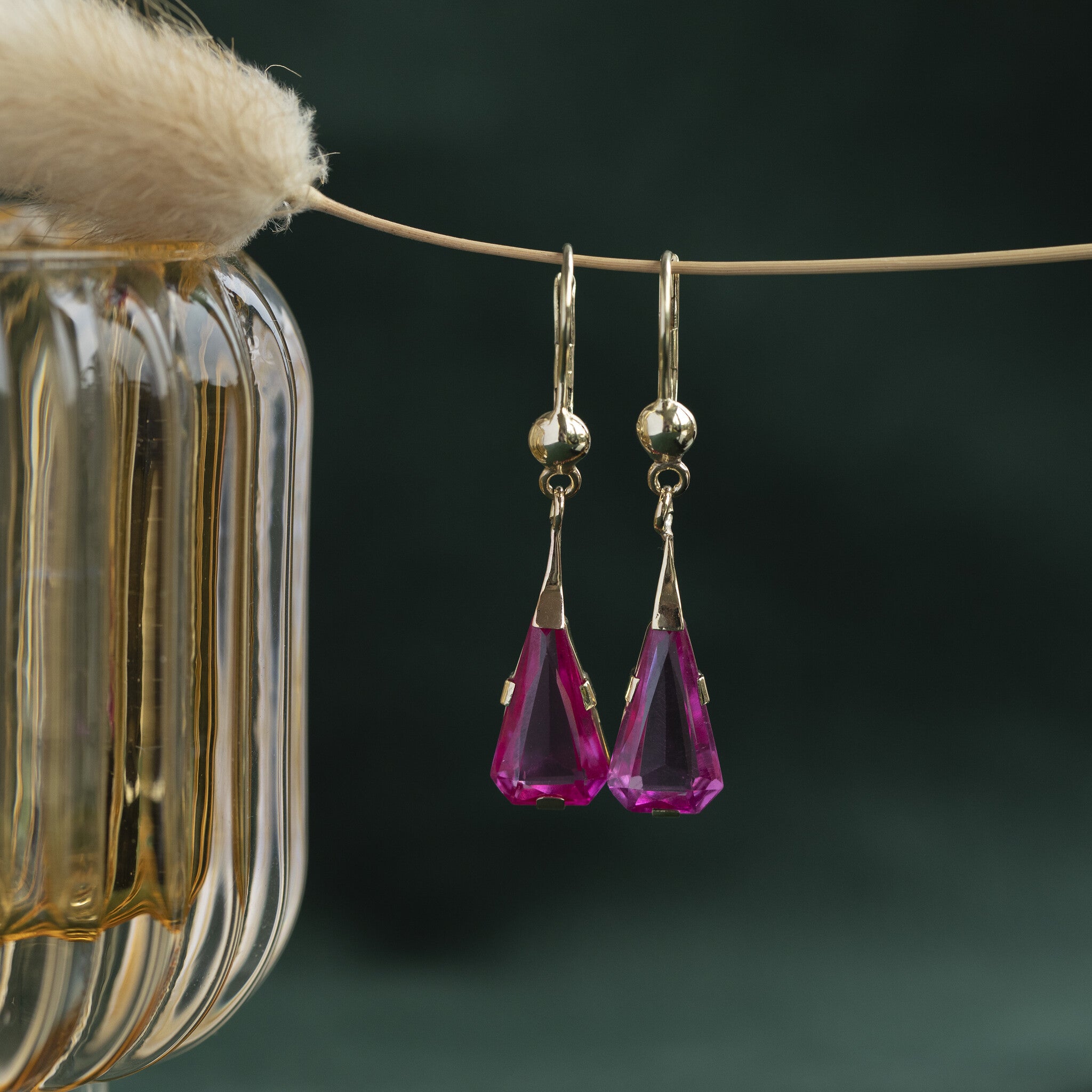 Gold earrings with ruby, 14 kt