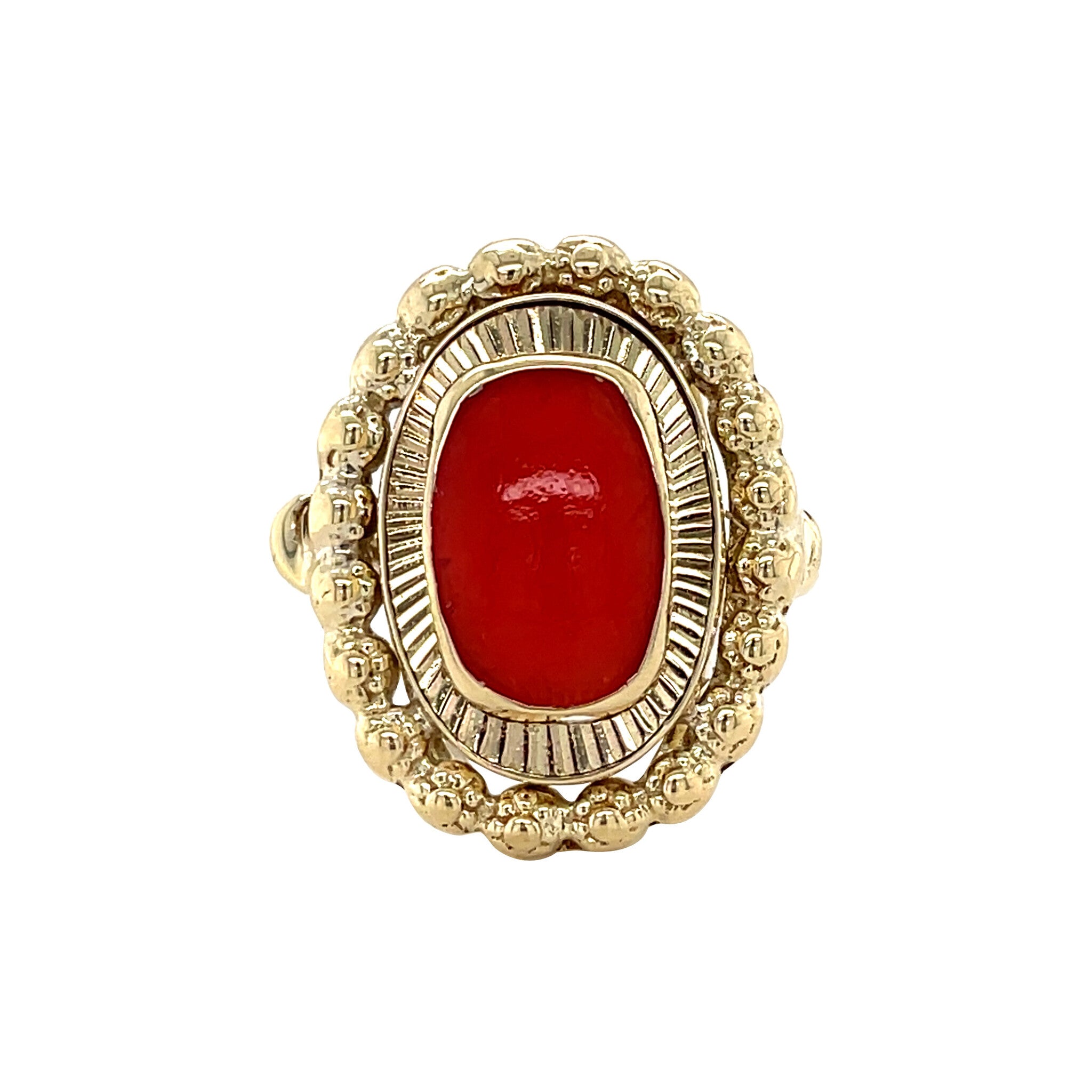 Gold vintage ring with blood coral 14 kt