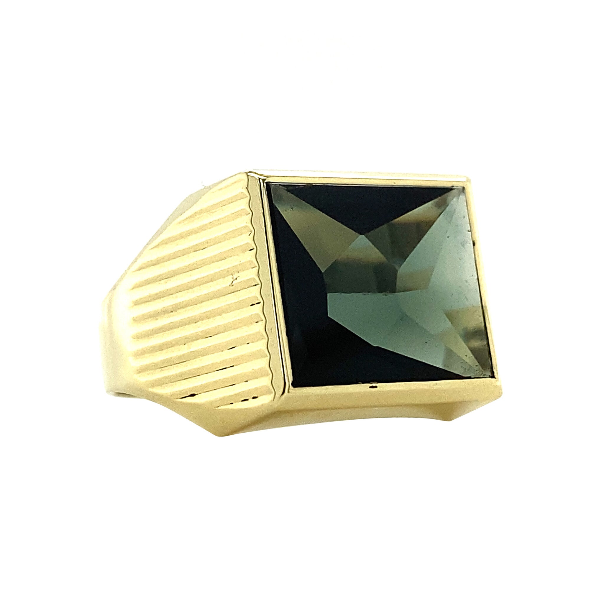 Gold ring with green spinel 14 krt
